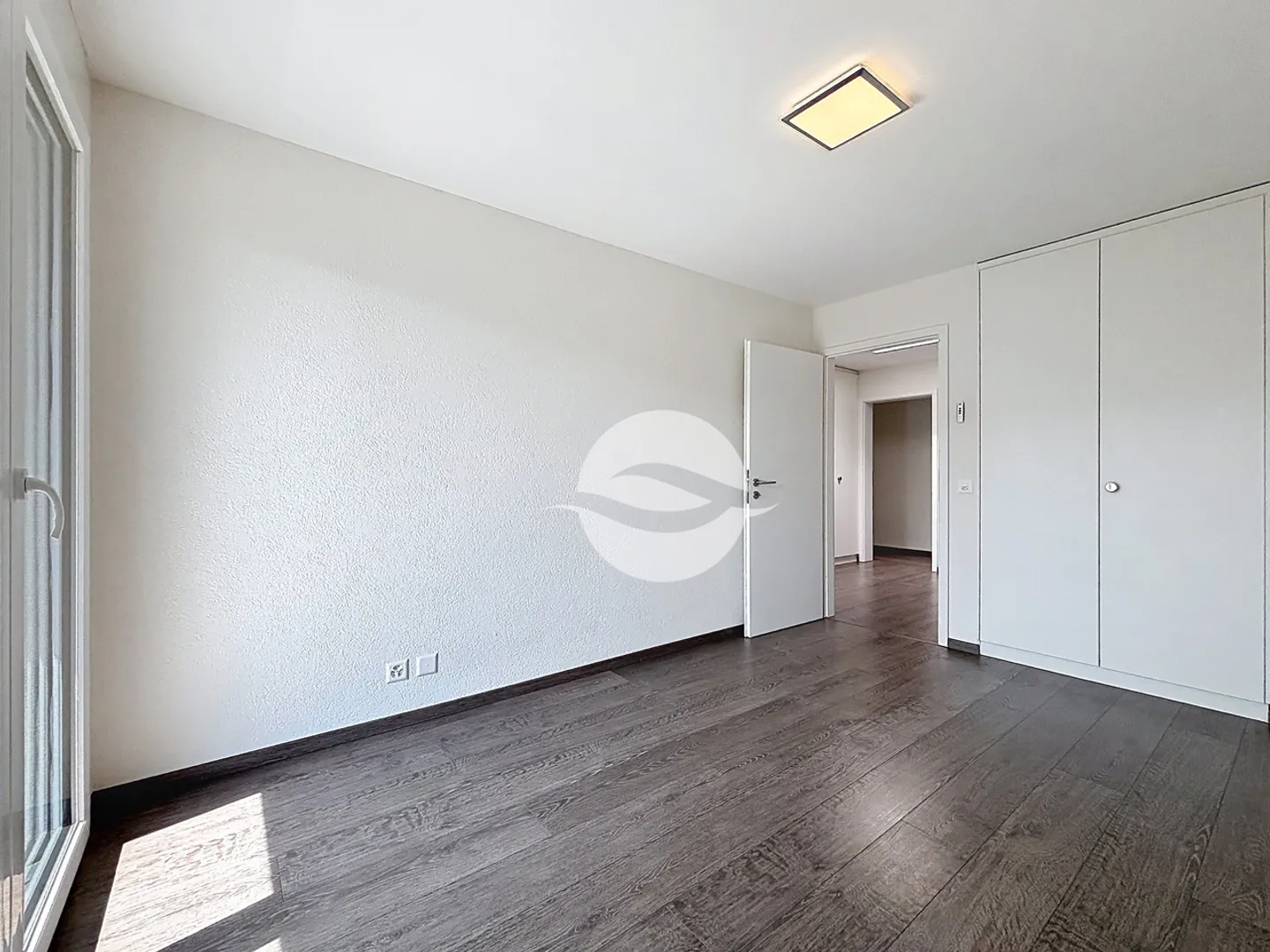 Semi-Detached House 8 Rooms - Photo 12 of 21