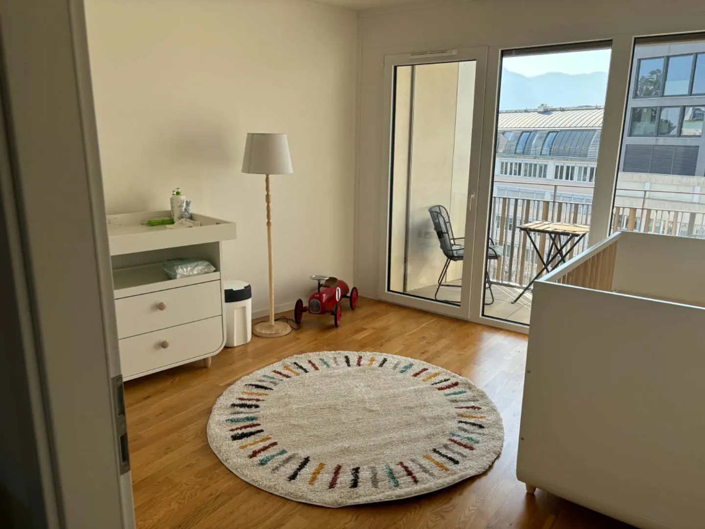 Charming 4-room apartment in Champel - Photo 2 of 5