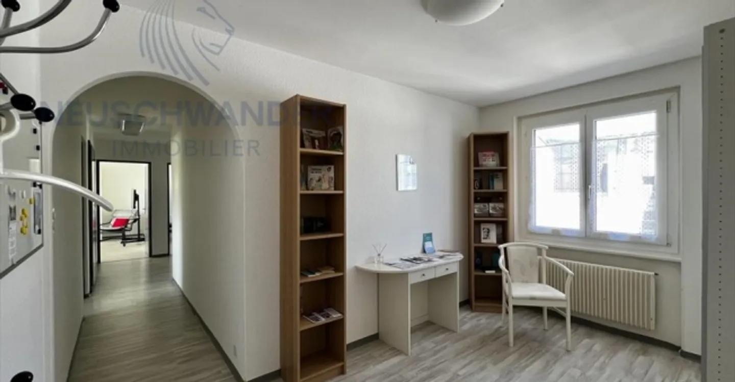 Office space for rent - Photo 7 of 13