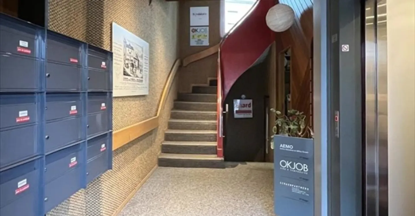 Office space for rent - Photo 8 of 13