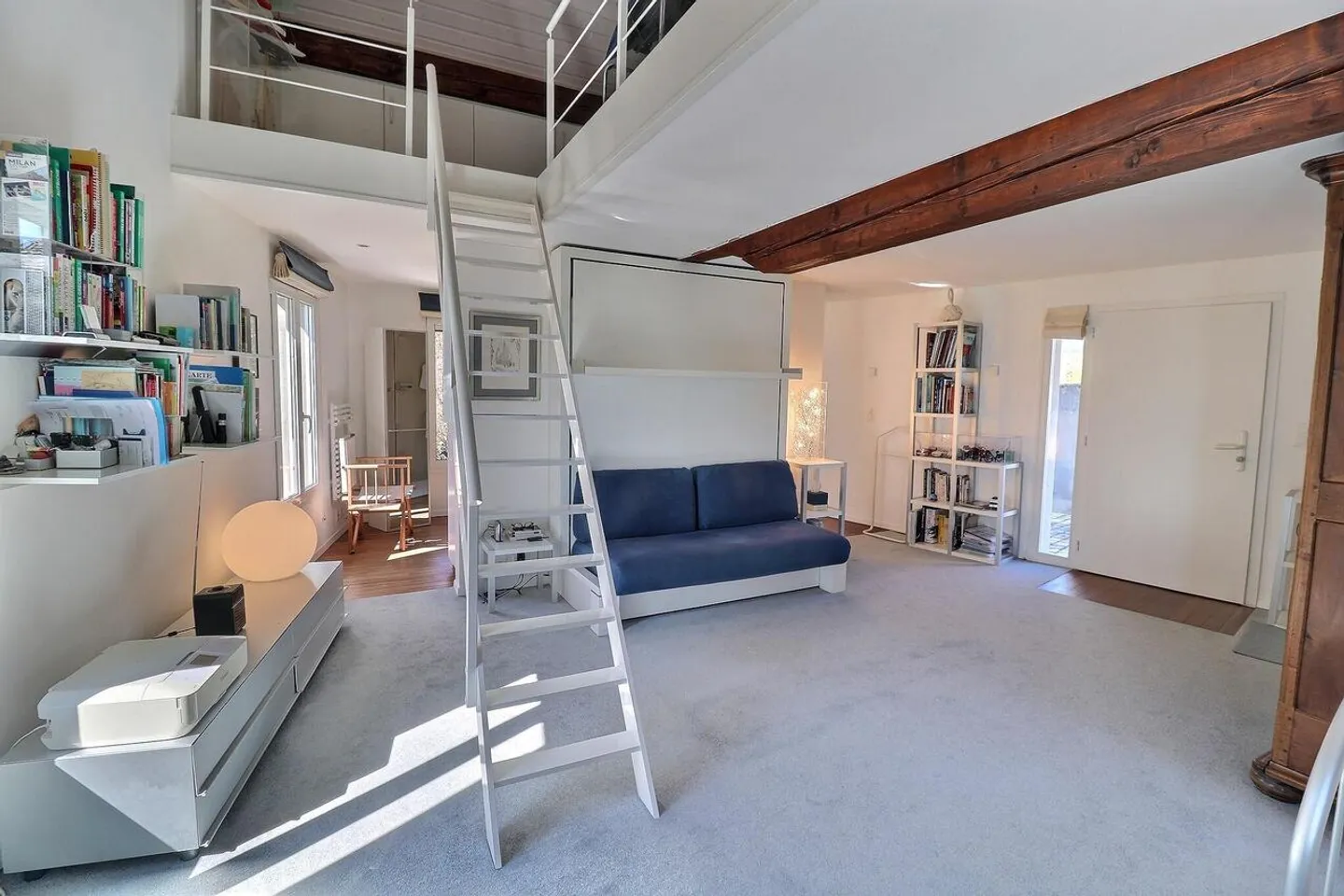 Magnificent house in occupied life annuity without rent with splendid lake view - Photo 14 of 21