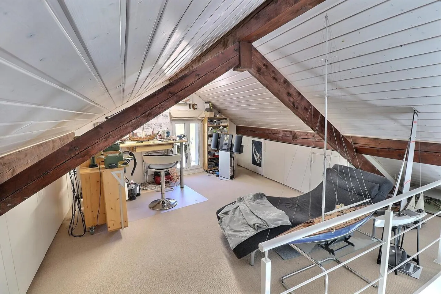 Magnificent house in occupied life annuity without rent with splendid lake view - Photo 19 of 21