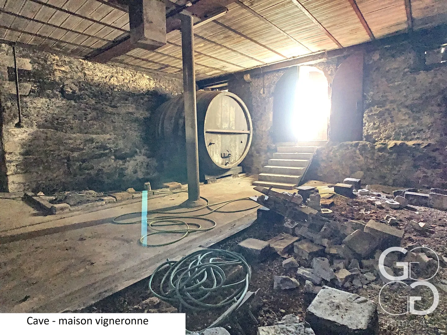 Charming Vineyard Estate - Photo 7 of 13