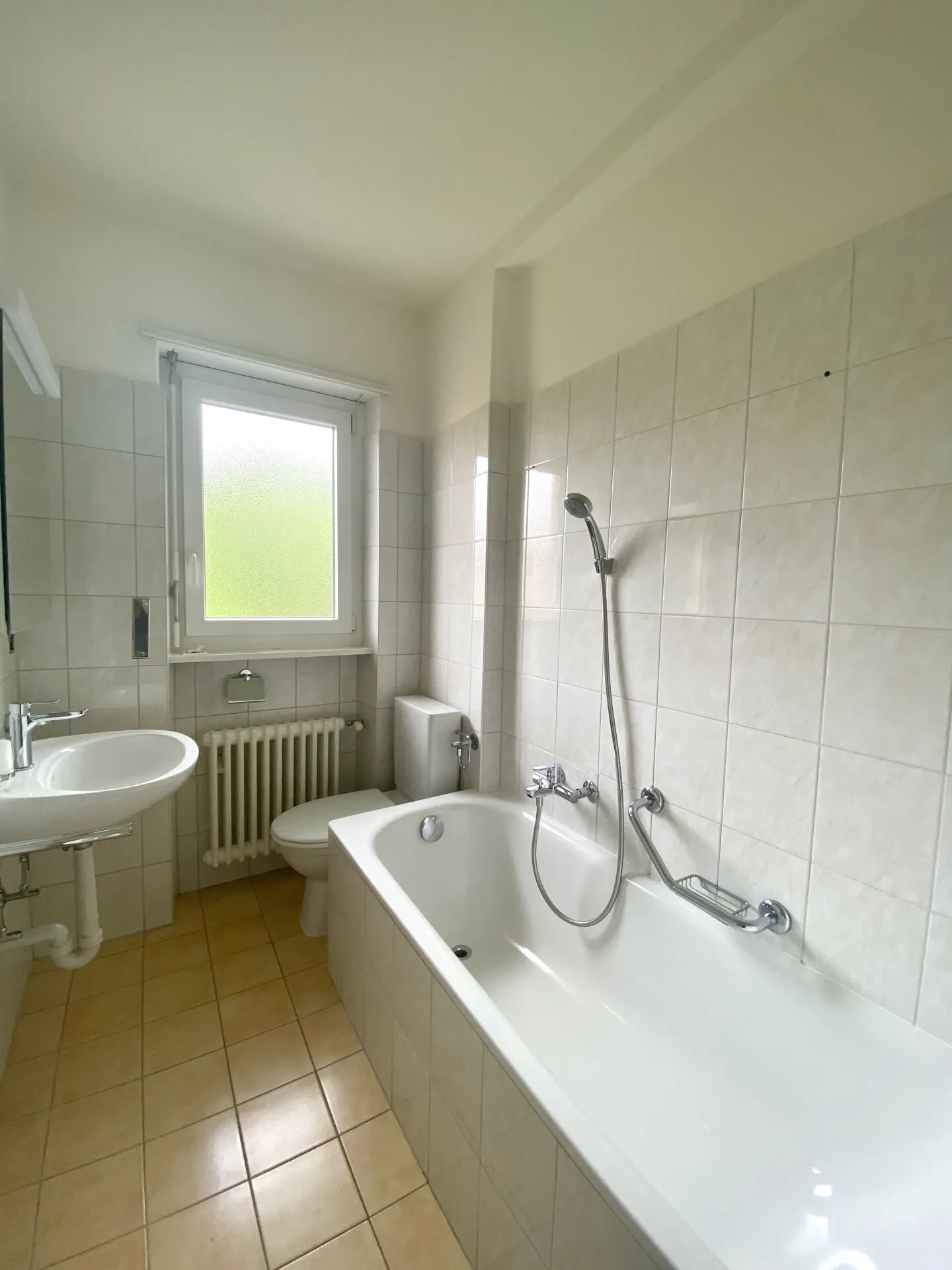 3.5 Rooms with Balcony in Strategic Location - Photo 6 of 6