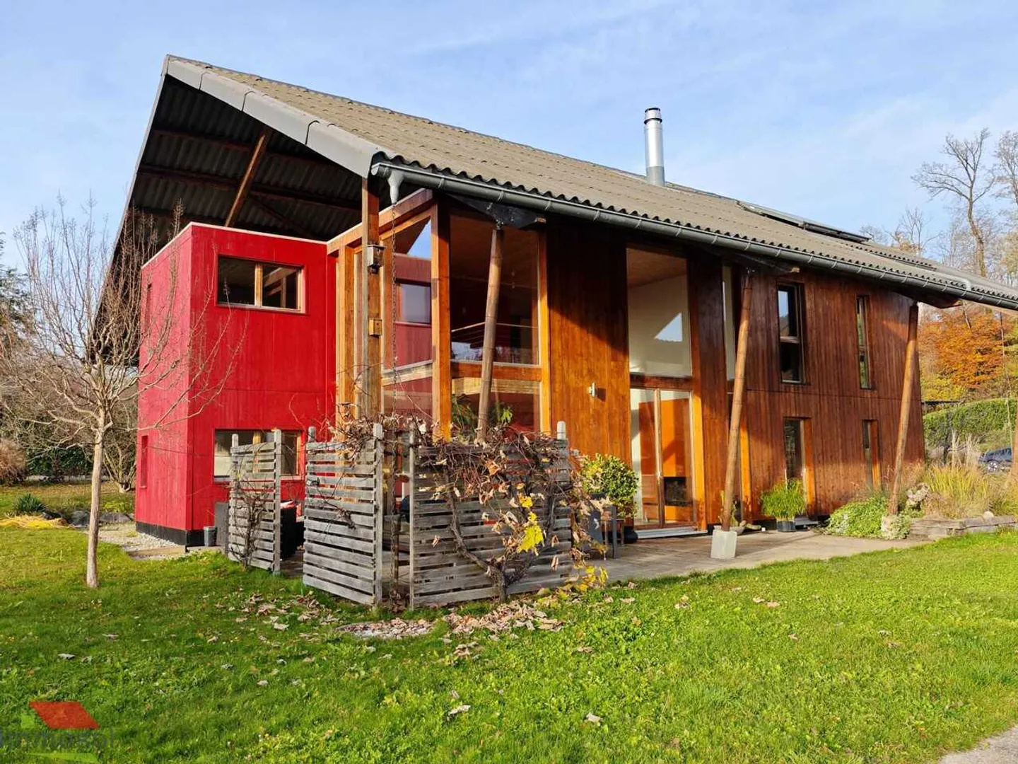 Individual House with 1,000 m2 of Land - Photo 1 of 6