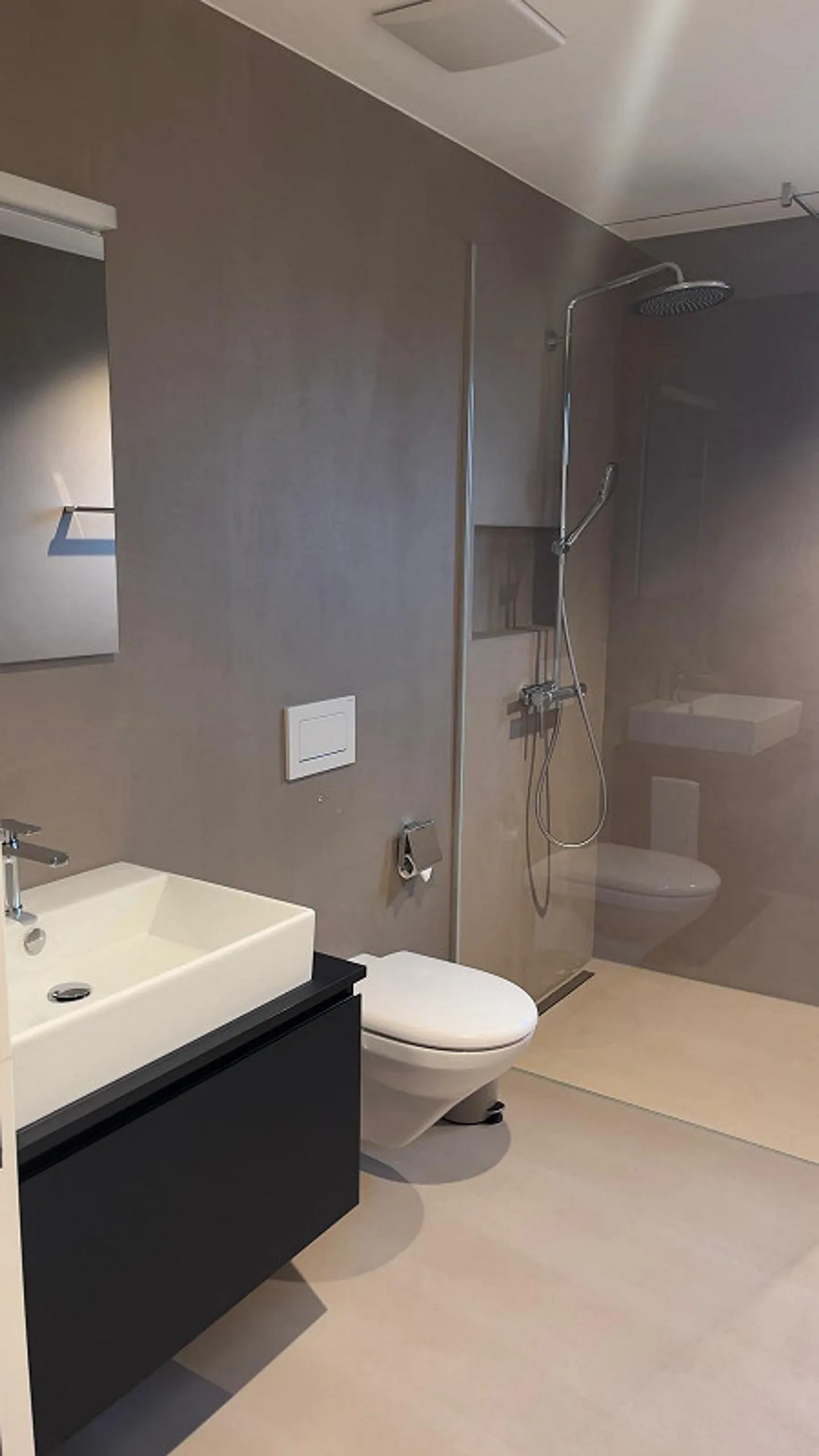 Wunderschöne und exklusive 4.5- Zimmerwohnung - Foto 7 von 13
