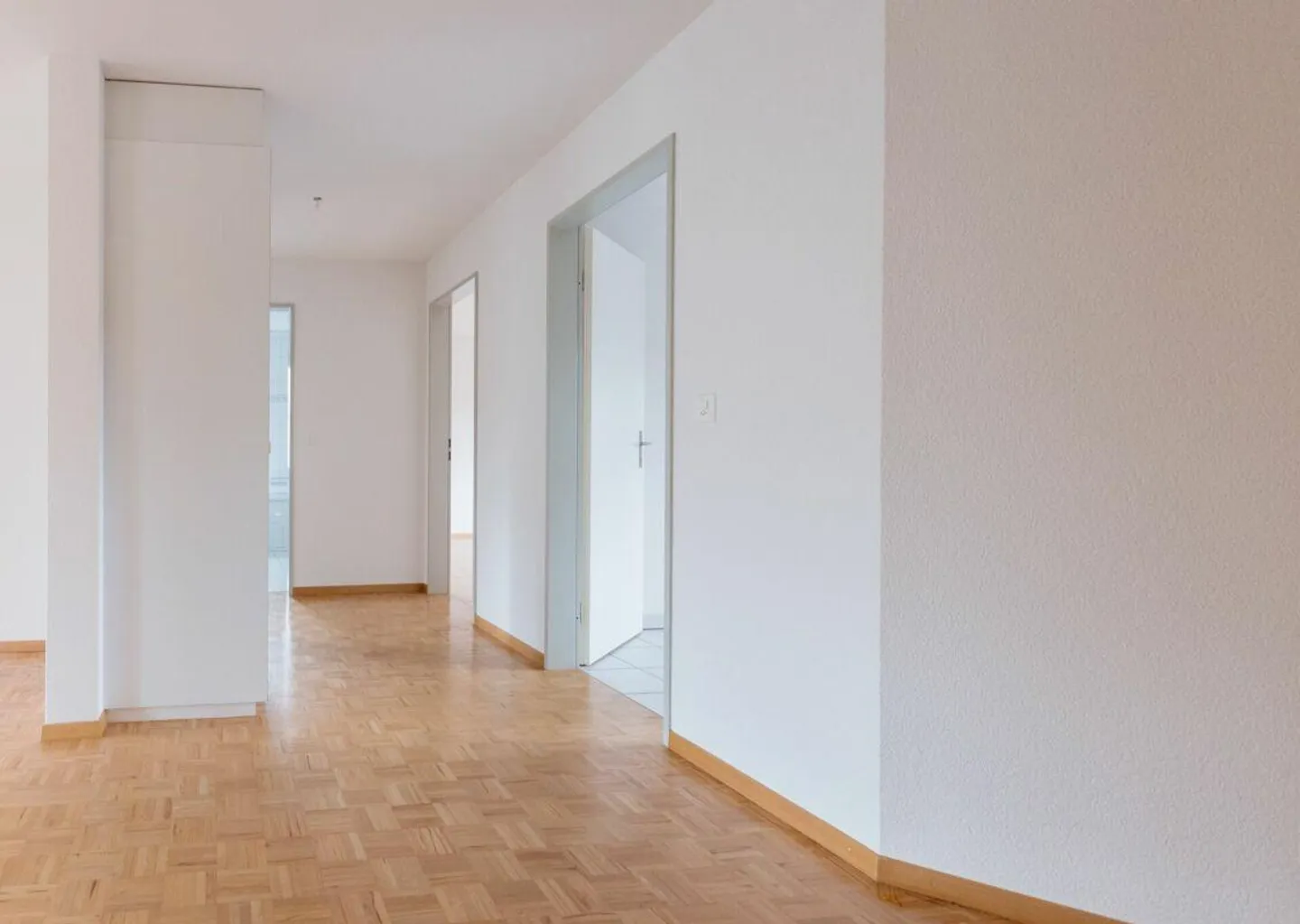 Charmante 3,5 Zimmer Wohnung - Foto 4 von 9