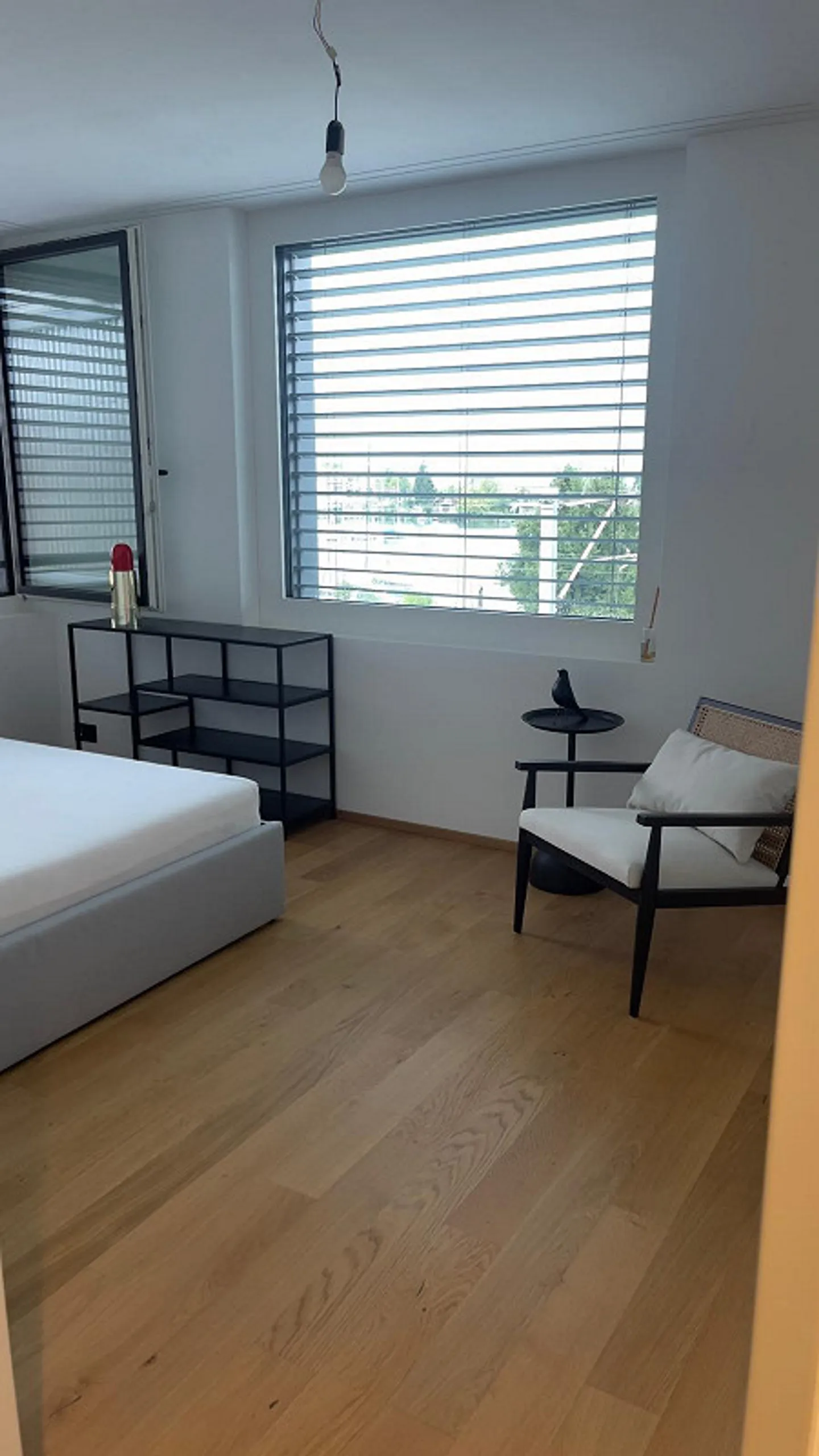 Wunderschöne und exklusive 4.5- Zimmerwohnung - Foto 11 von 13