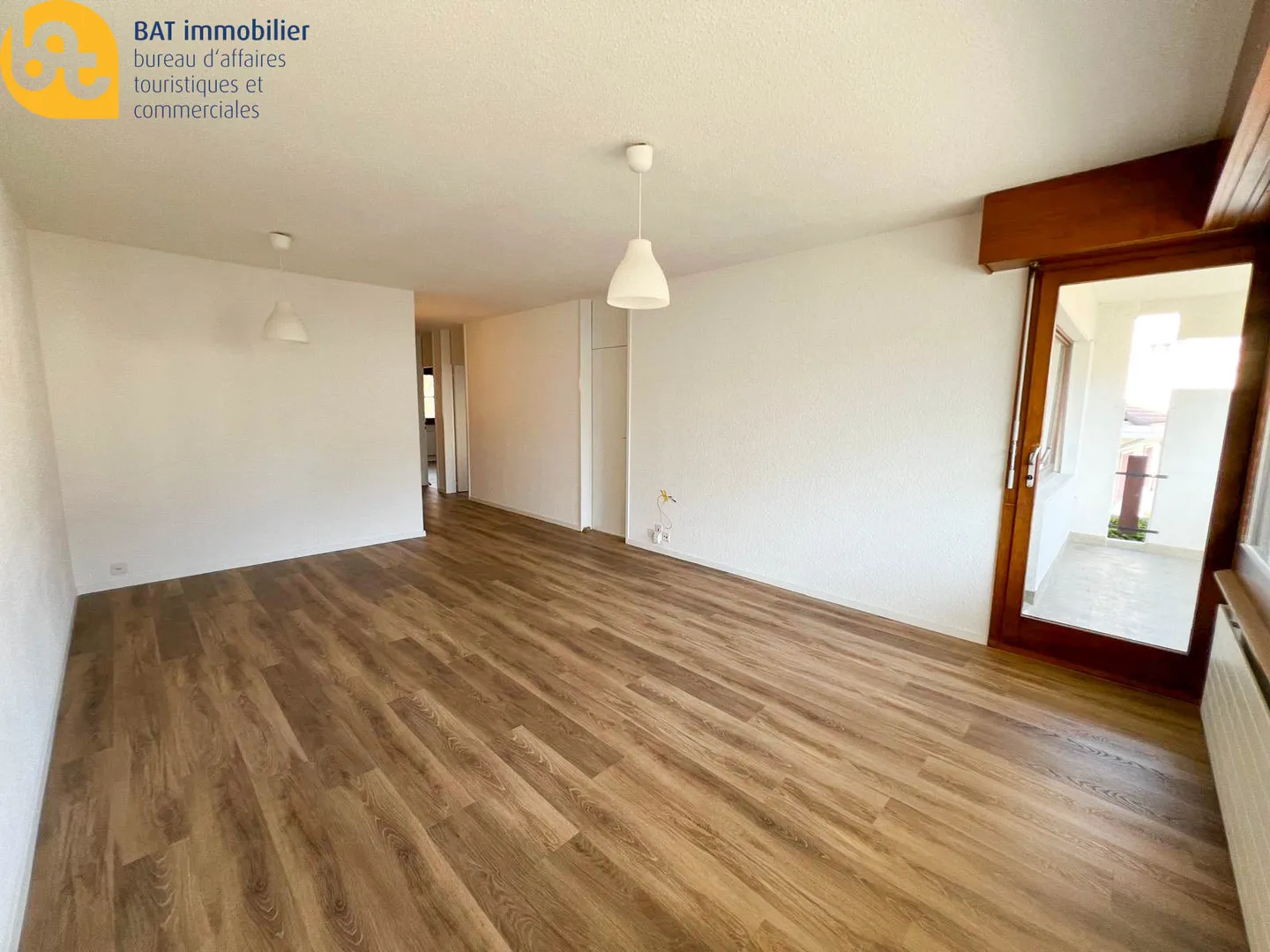 Appartement lumineux 4.5 pièces - Photo 1 sur 13