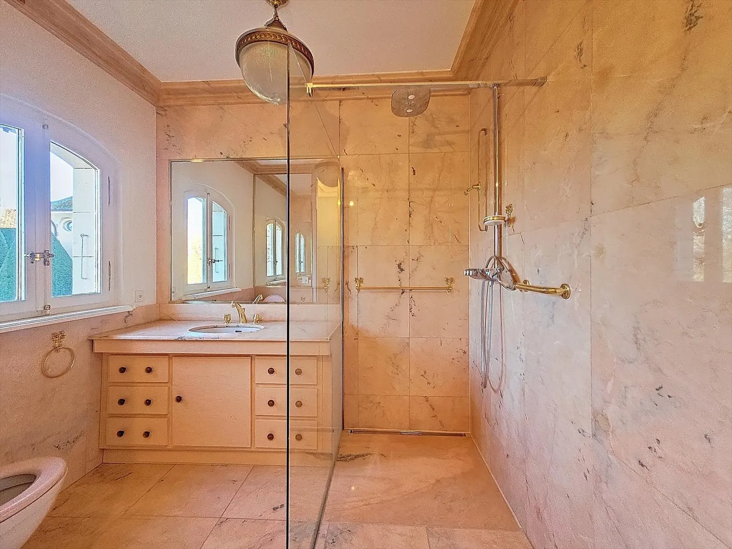 Villa - Photo 6 of 13