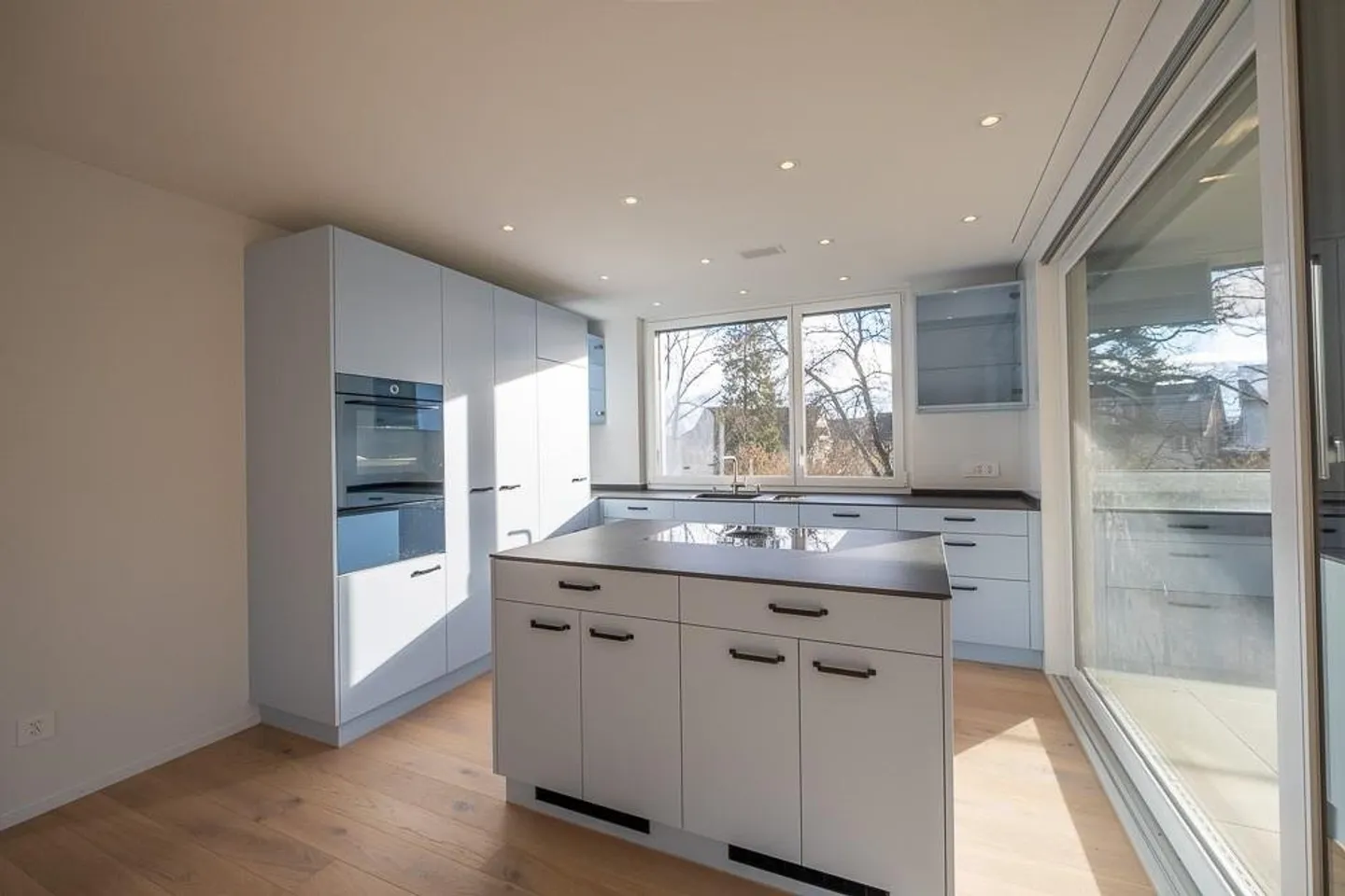 Appartamento moderno 3.5 locali - Foto 2 di 10