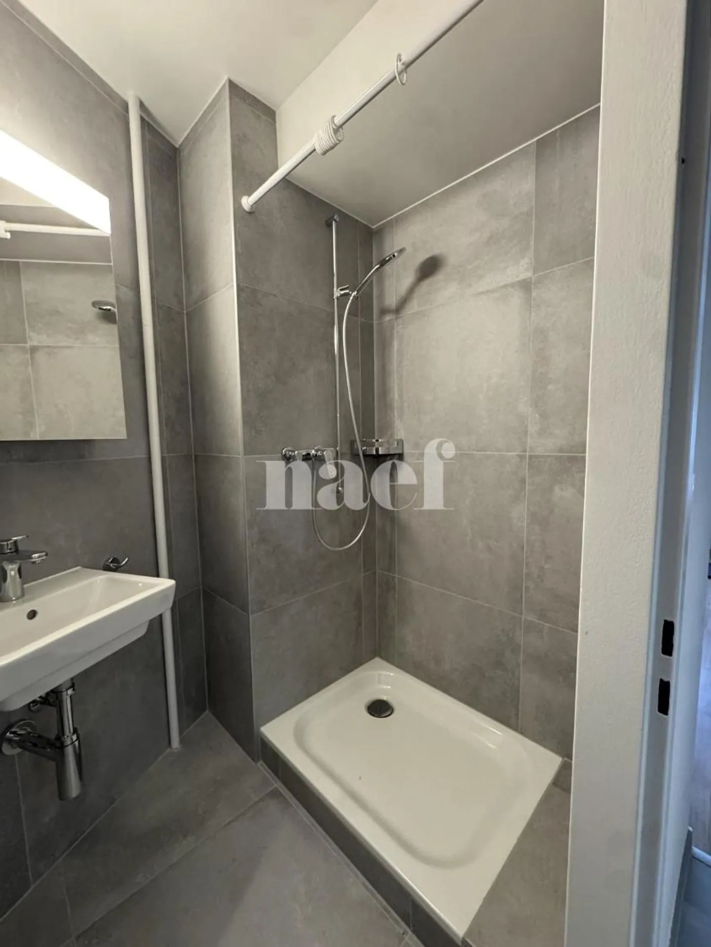 Studio rénové à Lausanne - Photo 6 sur 6