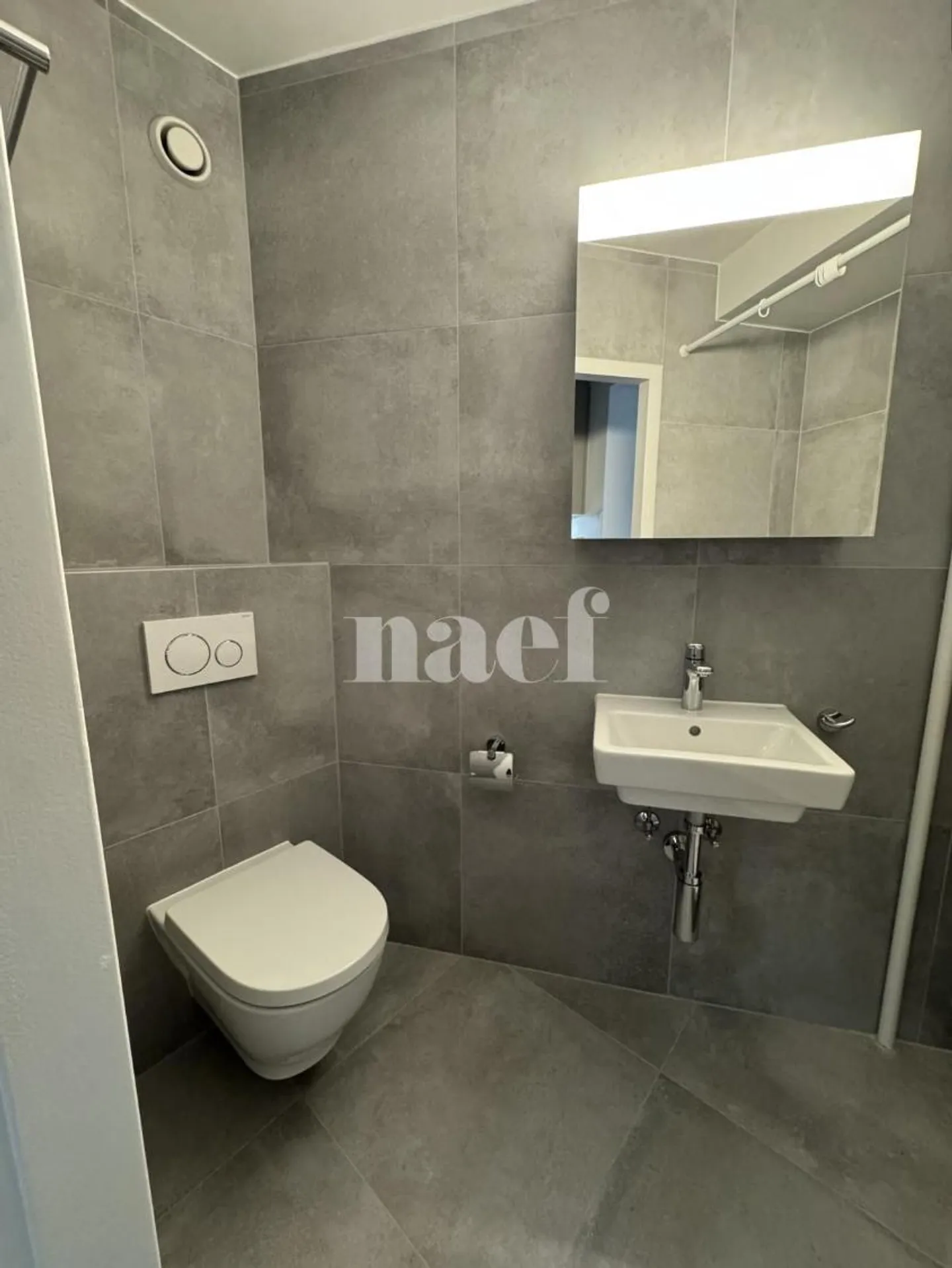 Studio rénové à Lausanne - Photo 3 sur 6