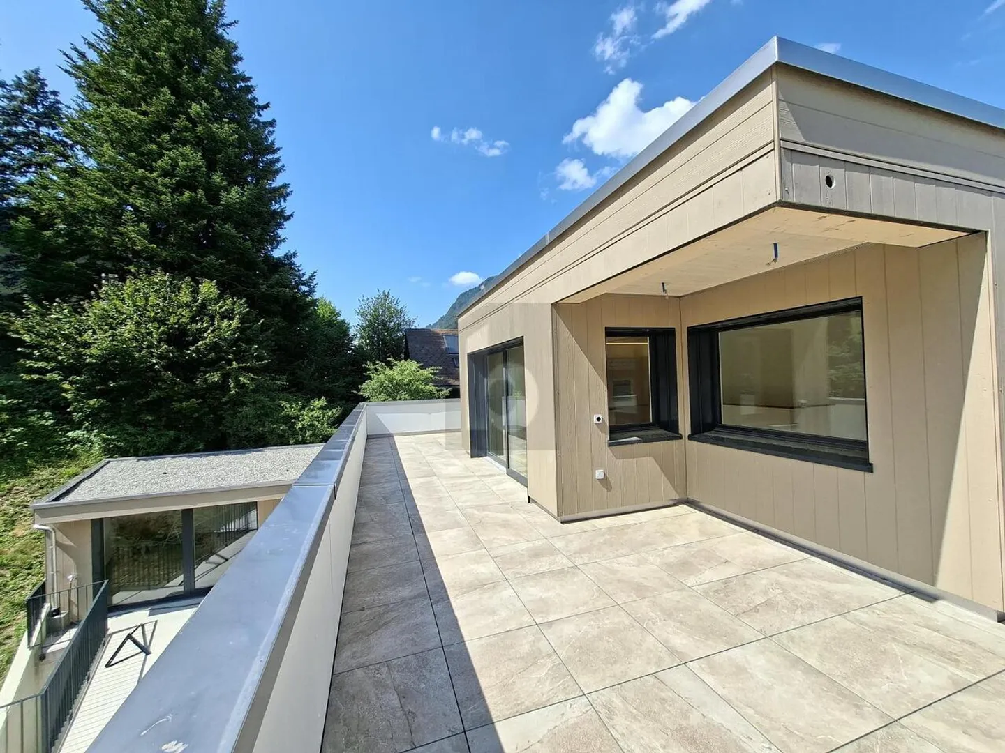 FUTURE-ORIENTED ENERGY-EFFICIENT DREAM HOUSE - Photo 2 of 6