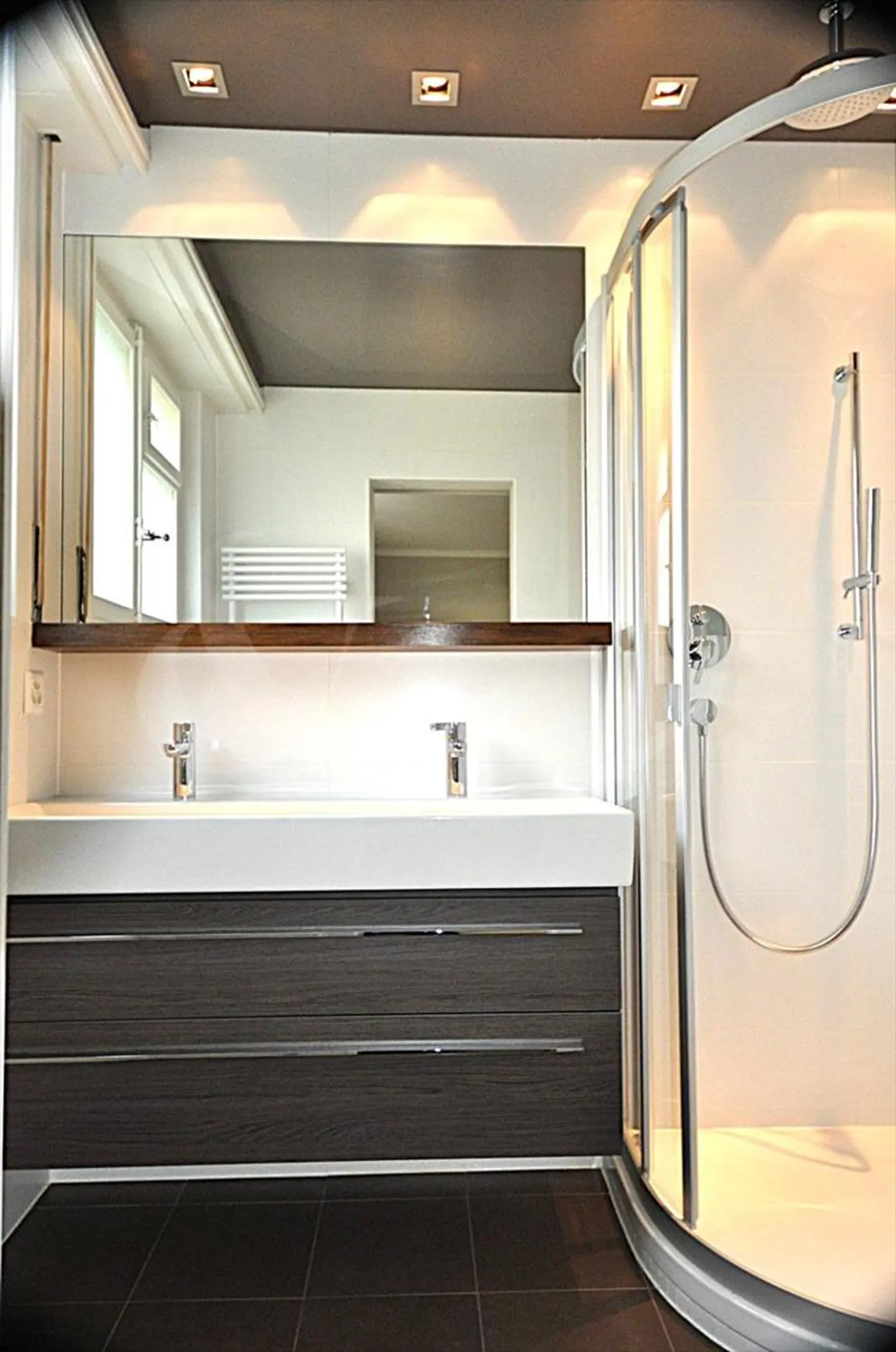 Château Sec, Magnifico appartamento di 5,5 locali con vista nel cuore di Pully - Foto 10 di 11