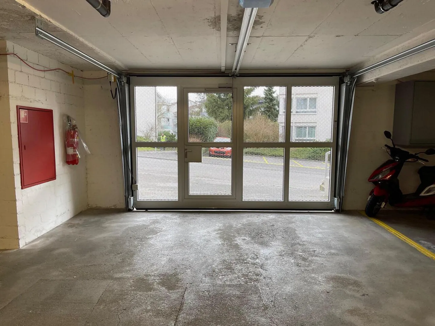 Posto auto in una posizione centrale nel quartiere Hirtenhof di Lucerna - Foto 3 di 5