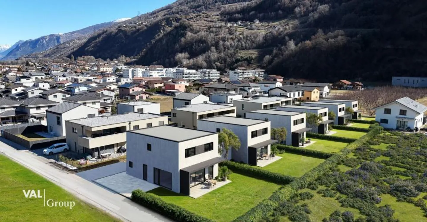 Contemporary villa with 4.5 rooms - An art of living between nature and modernity - Photo 5 of 6