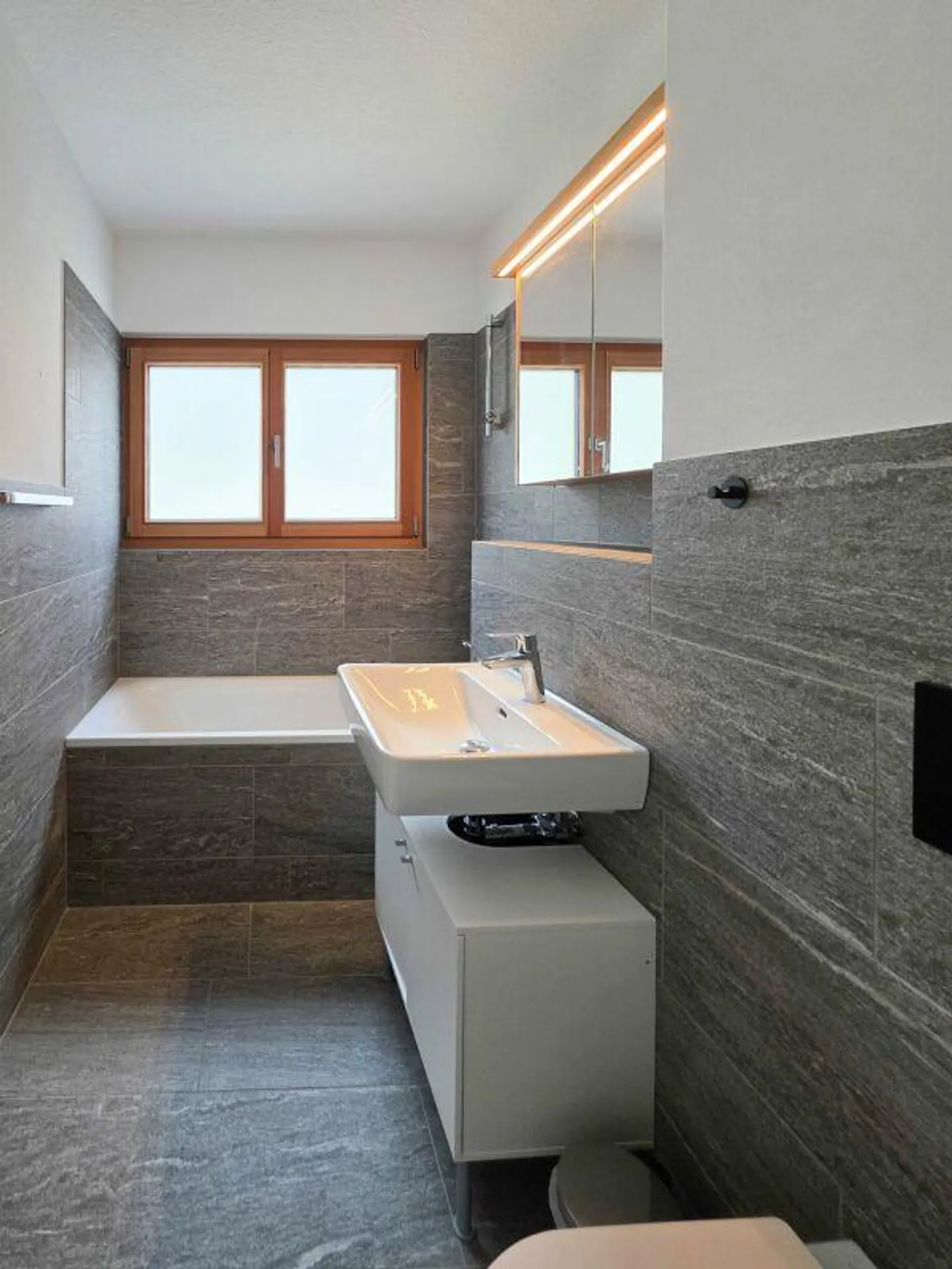 Renovated 2½-room holiday apartment on the 2nd floor in close proximity to... - Photo 8 of 10