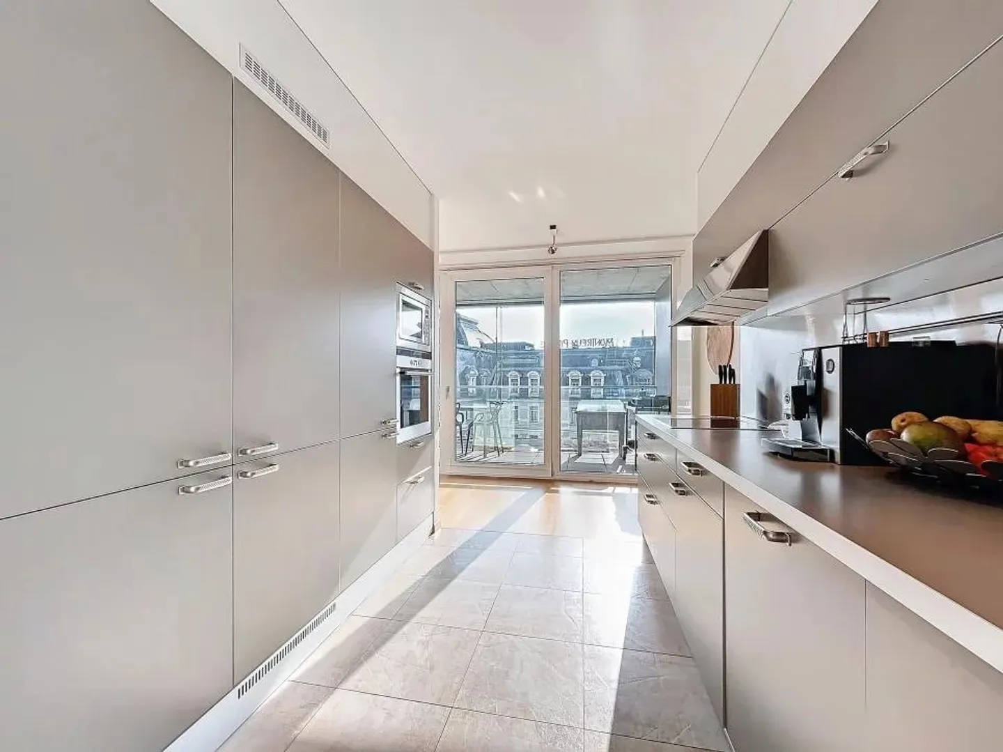Appartement von hohem Standard mit 4.5 Zimmern - Foto 5 von 11