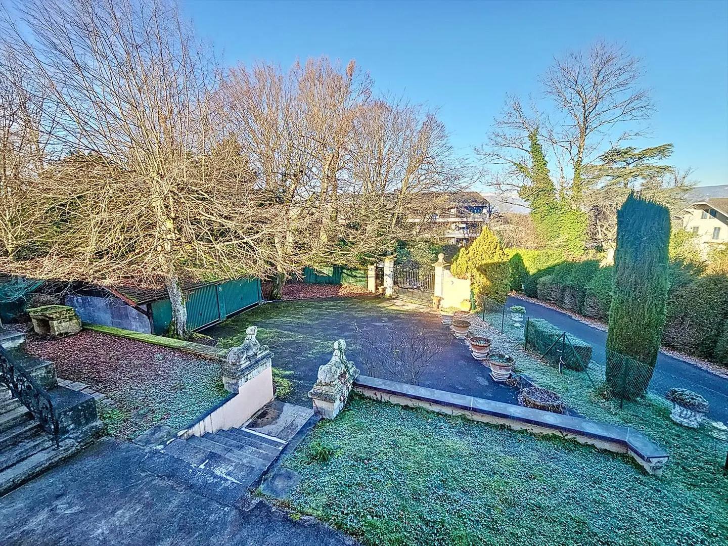 Villa - Photo 13 of 13