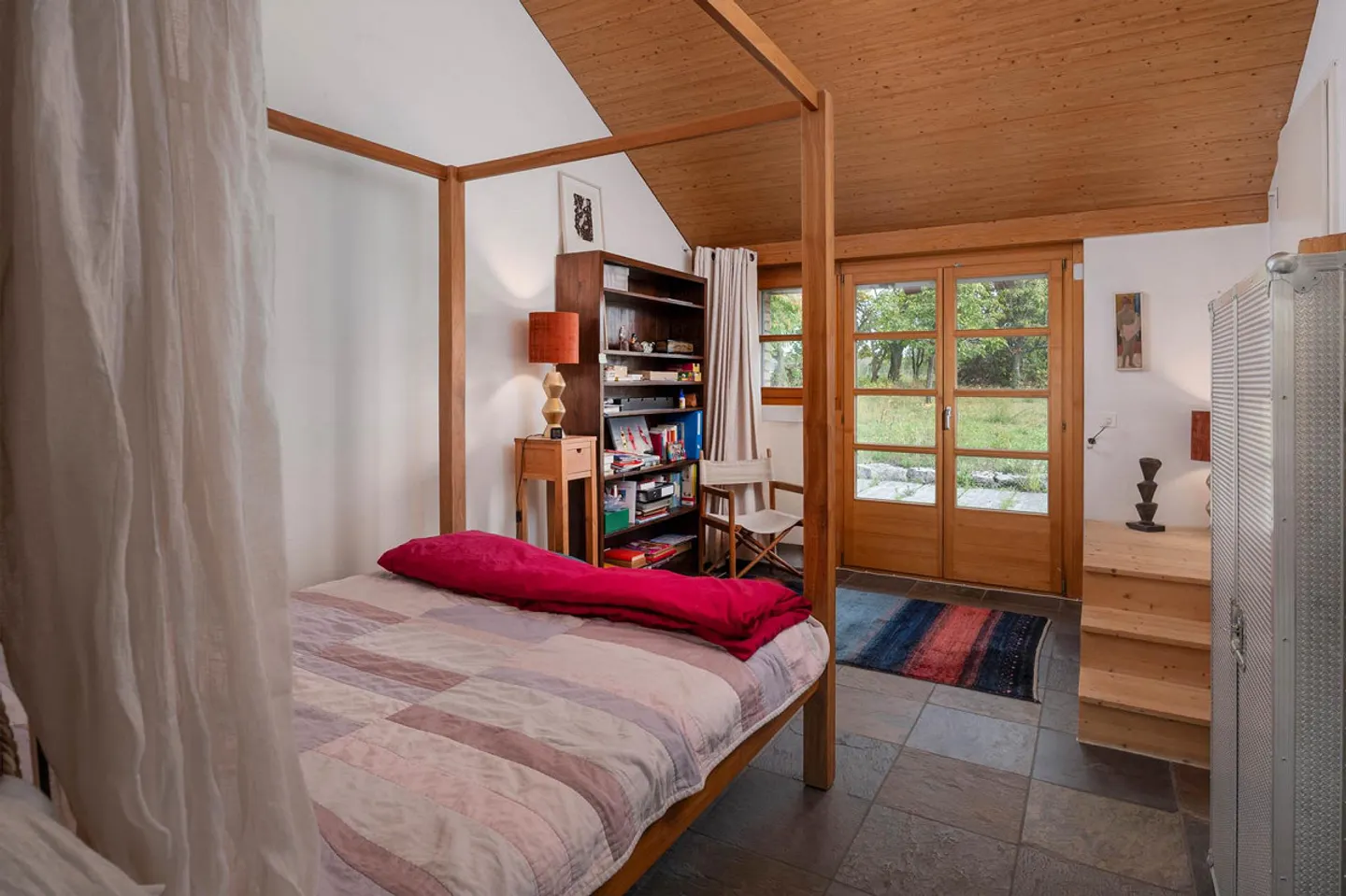 Une maison pleine de possibilités! - Photo 3 sur 13