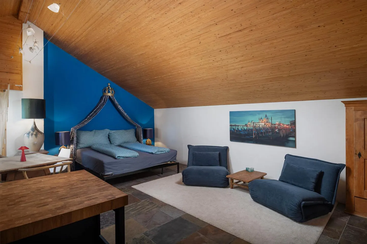 Une maison pleine de possibilités! - Photo 4 sur 13