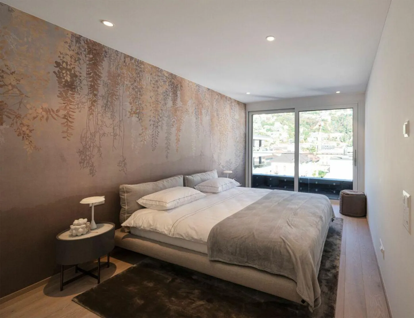 Dream Penthouse with Rooftop, view of the forest and mountains - Photo 2 of 13