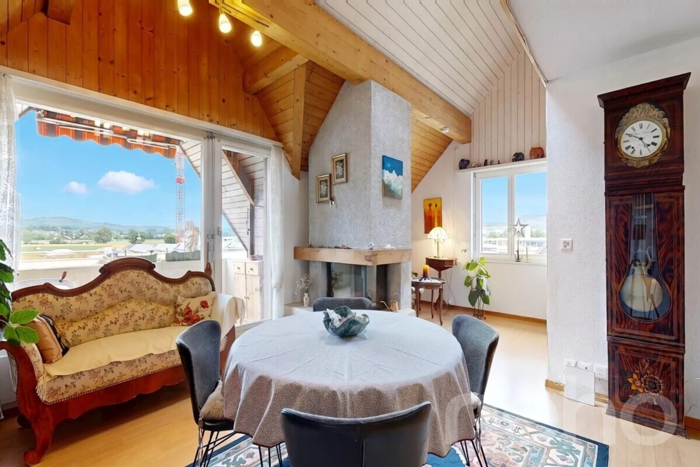 Geräumige Maisonette mit Galerie - Foto 11 von 12