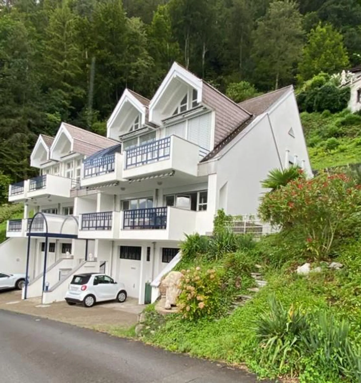 Appartement de 4,5 pièces avec vue sur le lac - Photo 1 sur 30