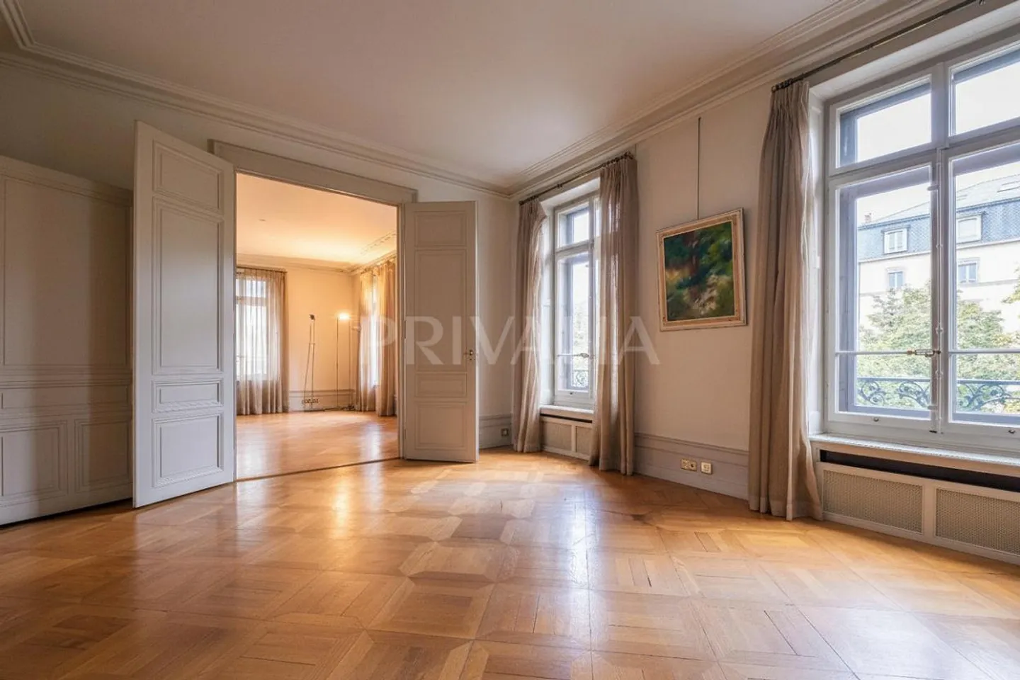 Magnificent Townhouse in the Heart of the Russian Orthodox Quarter - Photo 4 of 6