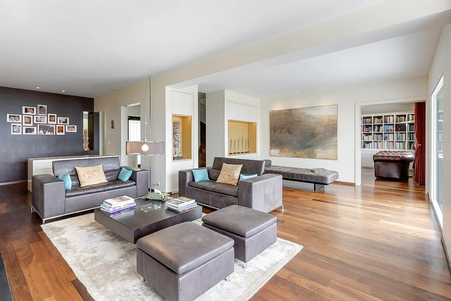 Exceptional residence in the heart of the beautiful Lausanne neighborhoods - Photo 5 of 20