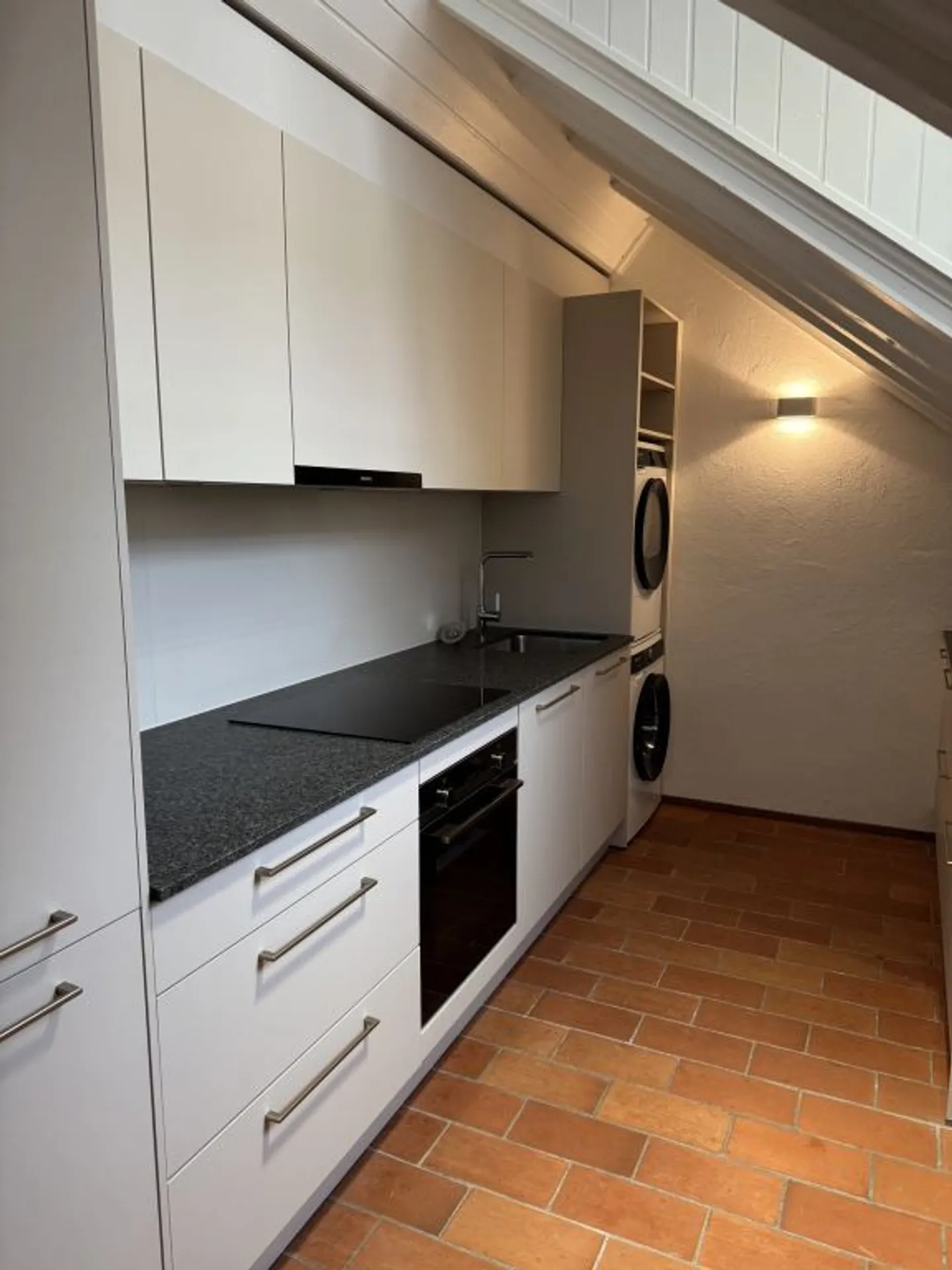 Appartement spacieux 7 pièces - Photo 4 sur 12