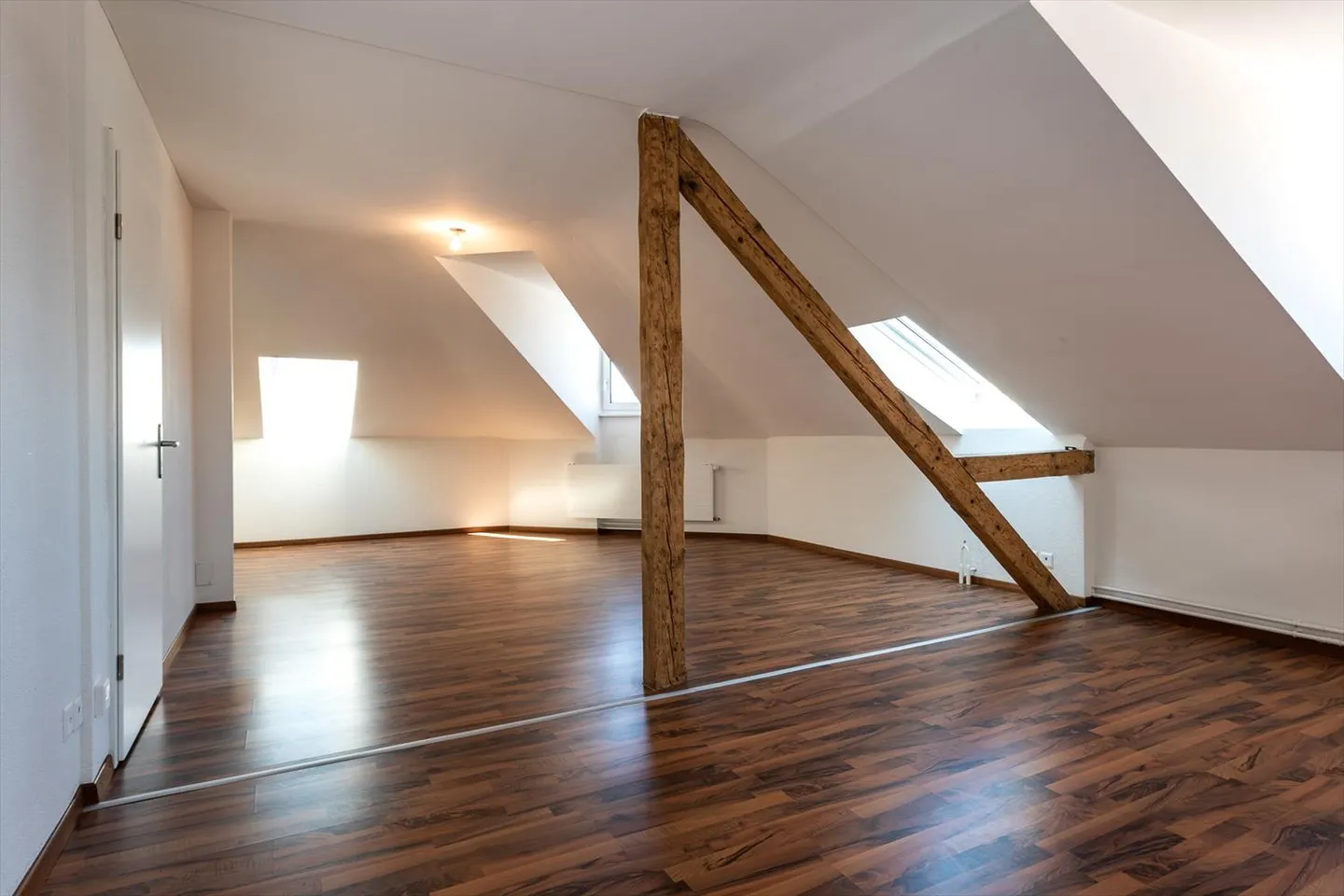 Apartment for rent - Photo 8 of 9