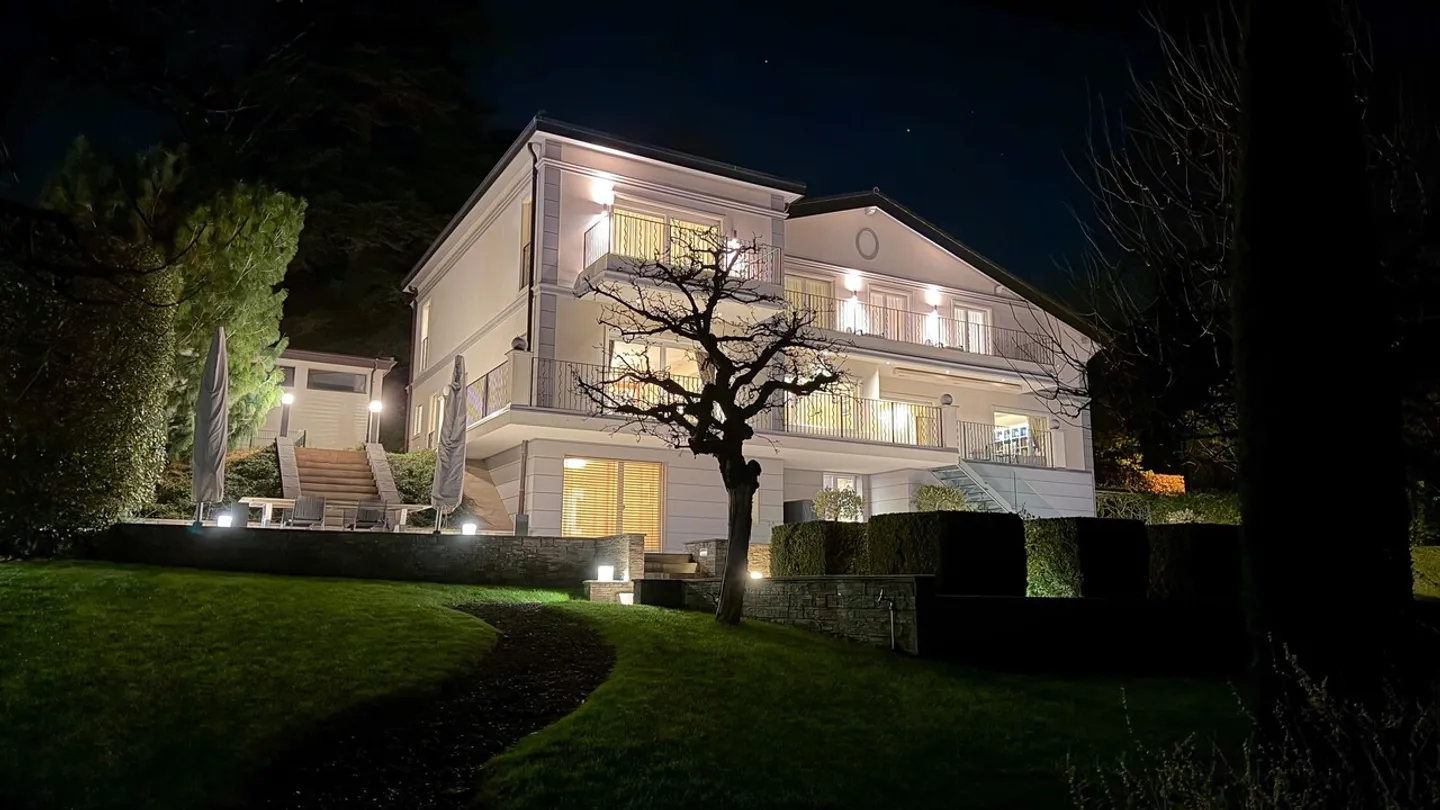 Exceptional residence in the heart of the beautiful Lausanne neighborhoods - Photo 11 of 20