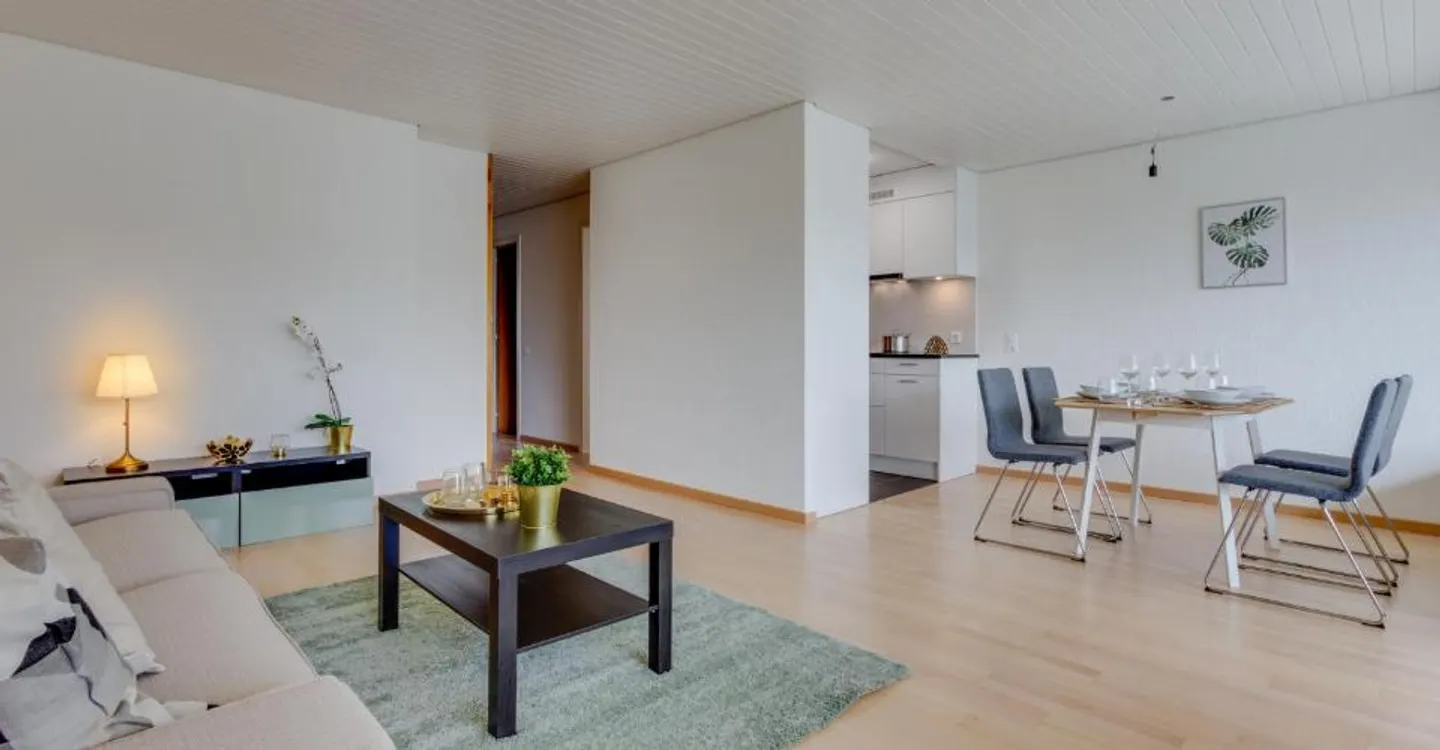La tua nuova casa da sogno con un grande balcone! - Foto 5 di 10