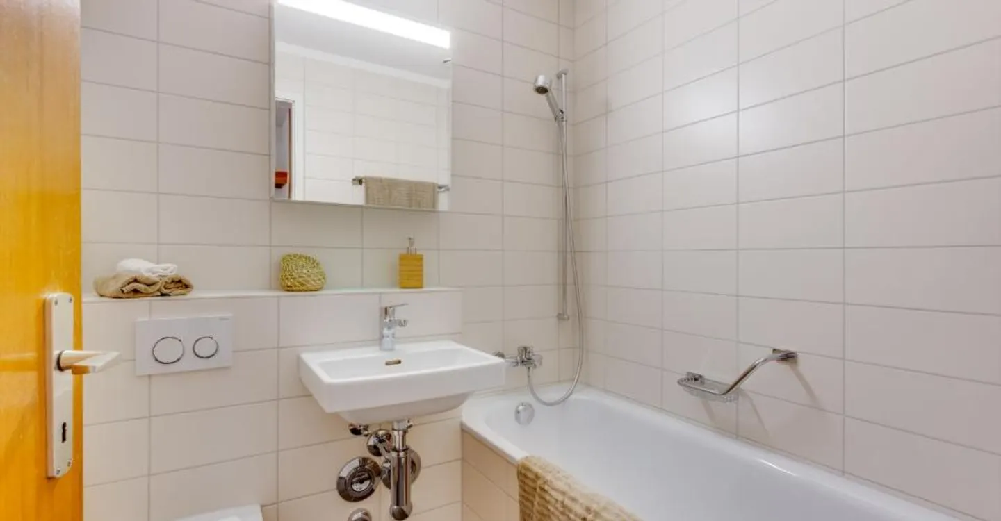 La tua nuova casa da sogno con un grande balcone! - Foto 9 di 10
