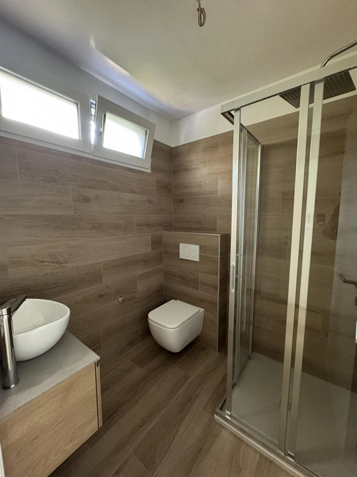 BÜRO AN DER STRASSE Neue Residenz - Modern Luxus und Komfort - Foto 9 von 25