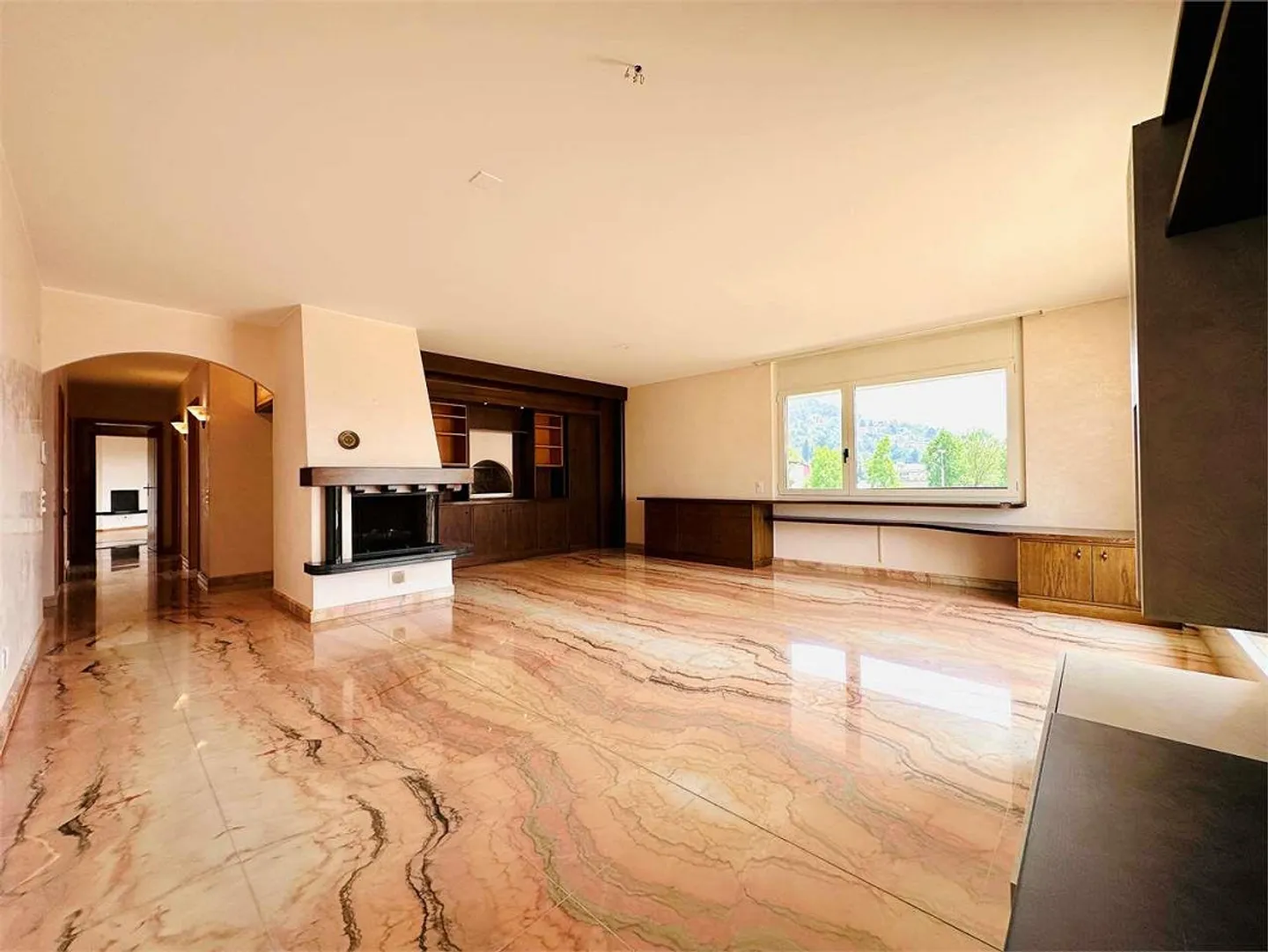Penthouse de 3,5 pièces de 145 m² avec grandes terrasses et vue dégagée - Photo 3 sur 13