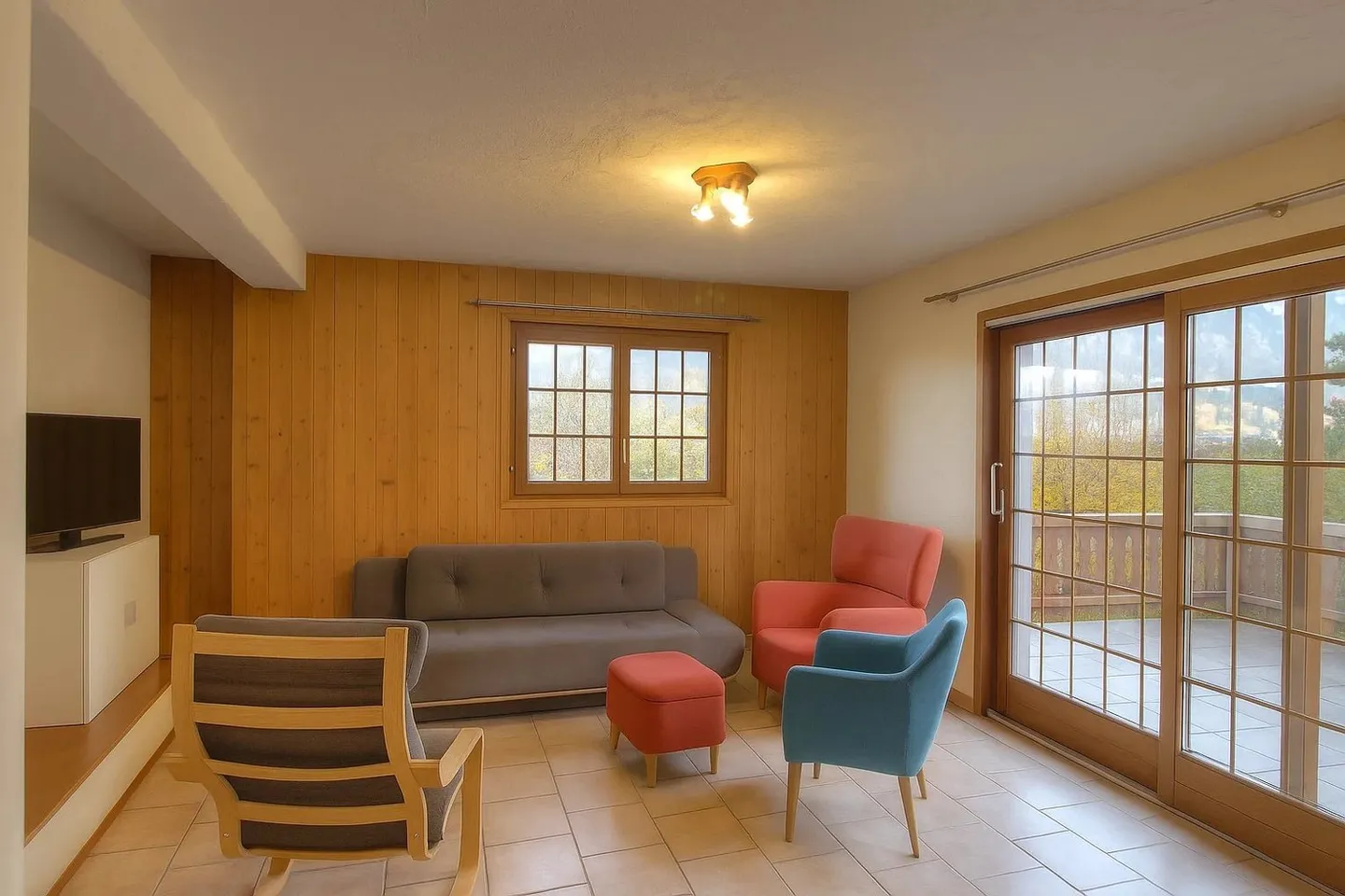 Chalet mit 2 Apartments, ideal für Investoren - Foto 6 von 13