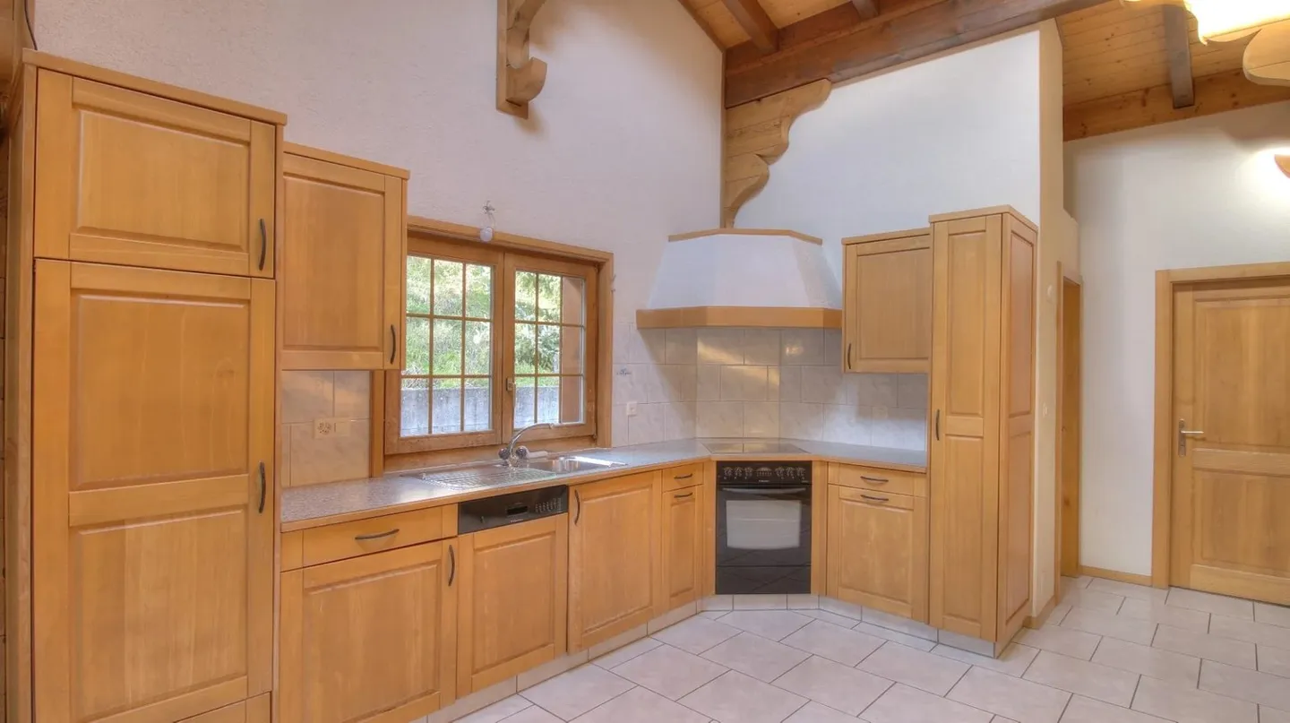 Chalet mit 2 Apartments, ideal für Investoren - Foto 10 von 13