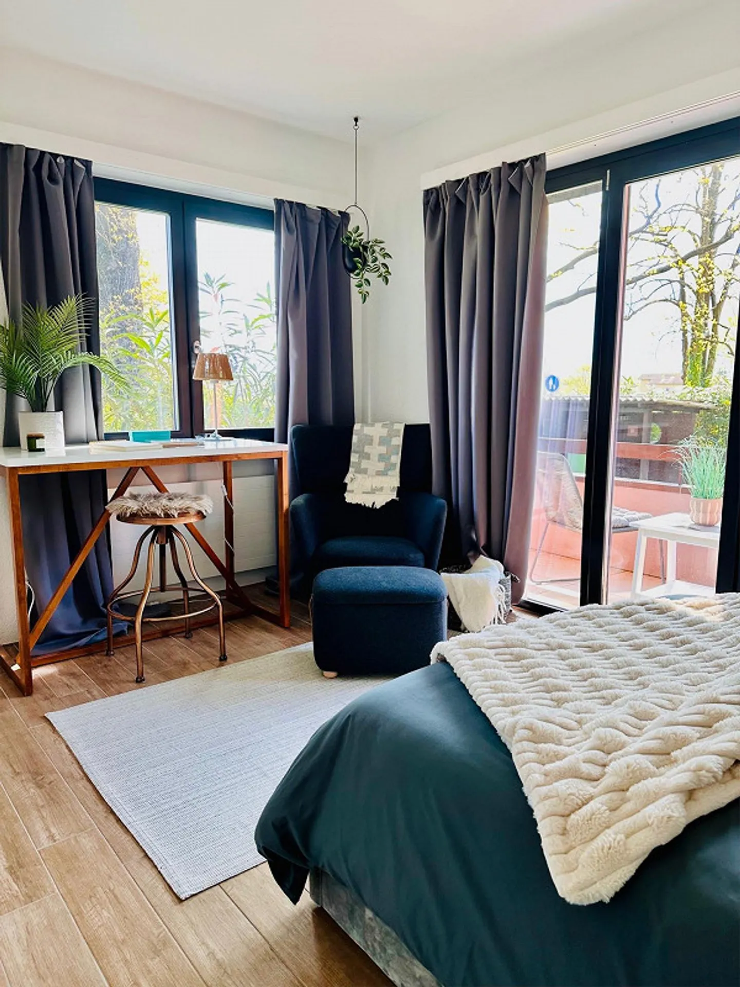 In Affitto - Elegante Appartamento con 4 Camere da Letto e Piscina nella Prestigiosa Ascona - Foto 18 di 24