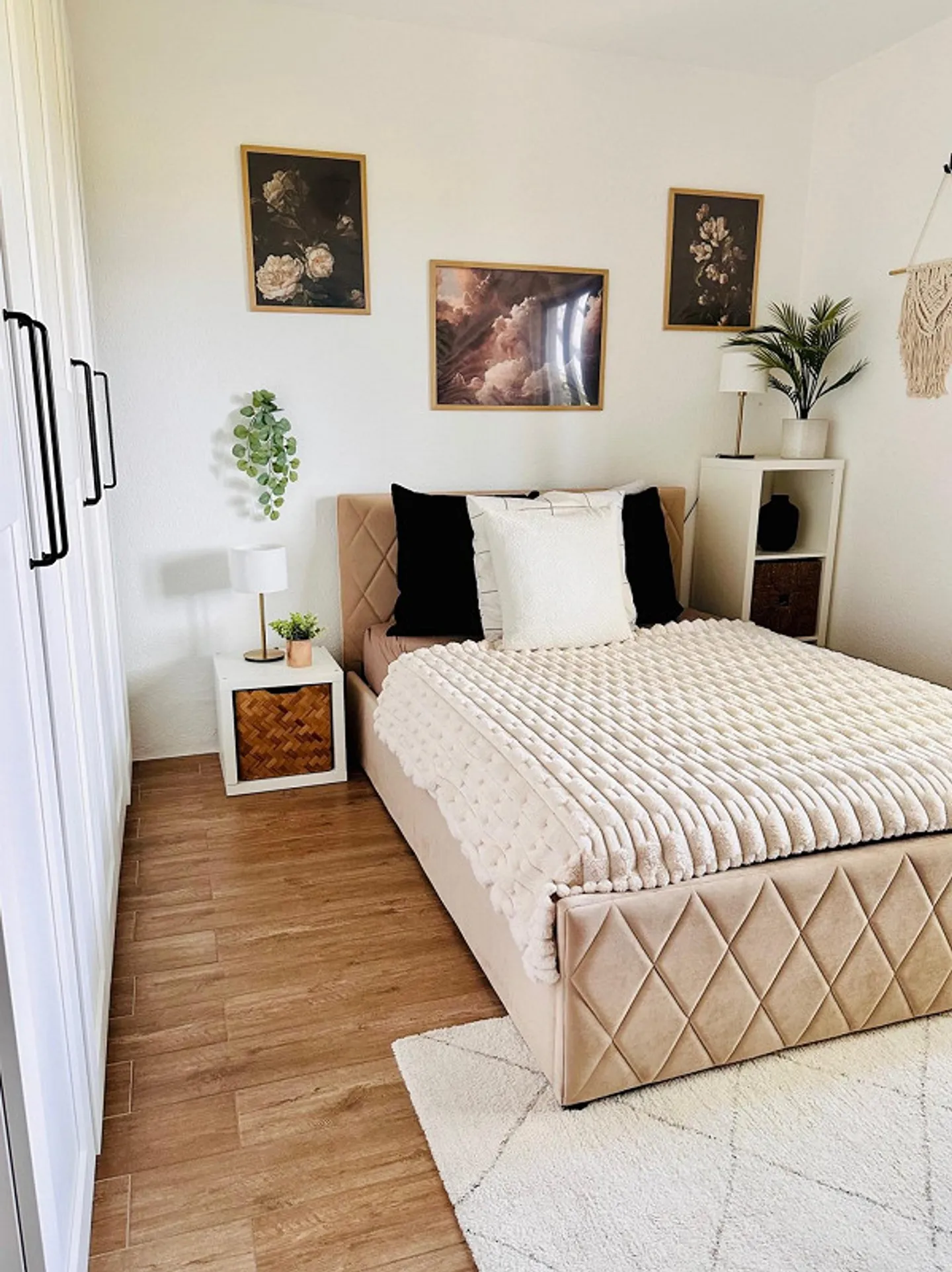 In Affitto - Elegante Appartamento con 4 Camere da Letto e Piscina nella Prestigiosa Ascona - Foto 21 di 24