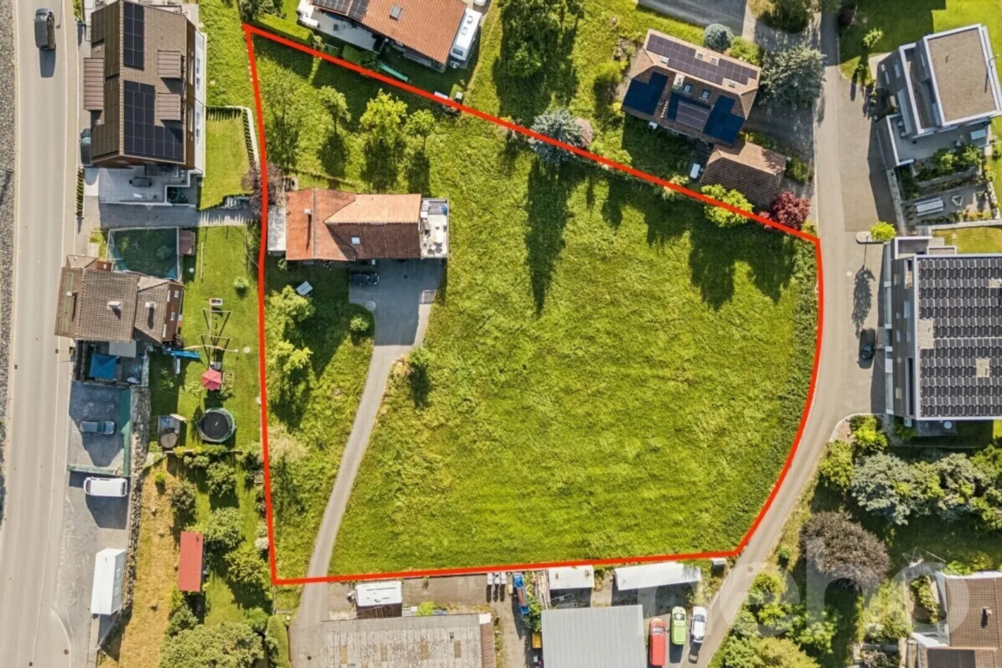 Terreno spazioso con potenziale di sviluppo a Wolfhalden - Foto 1 di 6