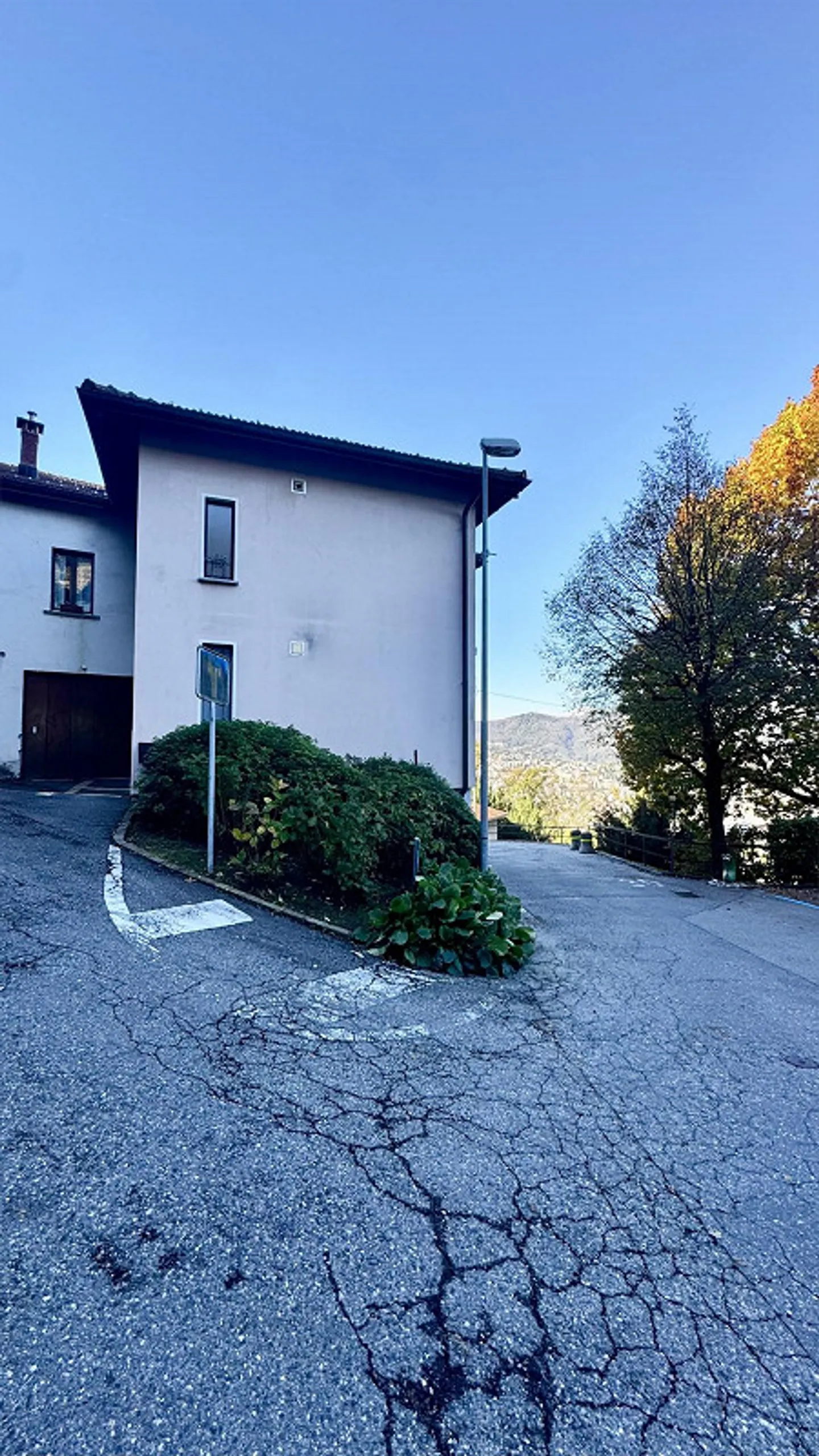 Maison jumelée à Viganello avec vue sur Lugano - idéale comme résidence... - Photo 11 sur 12