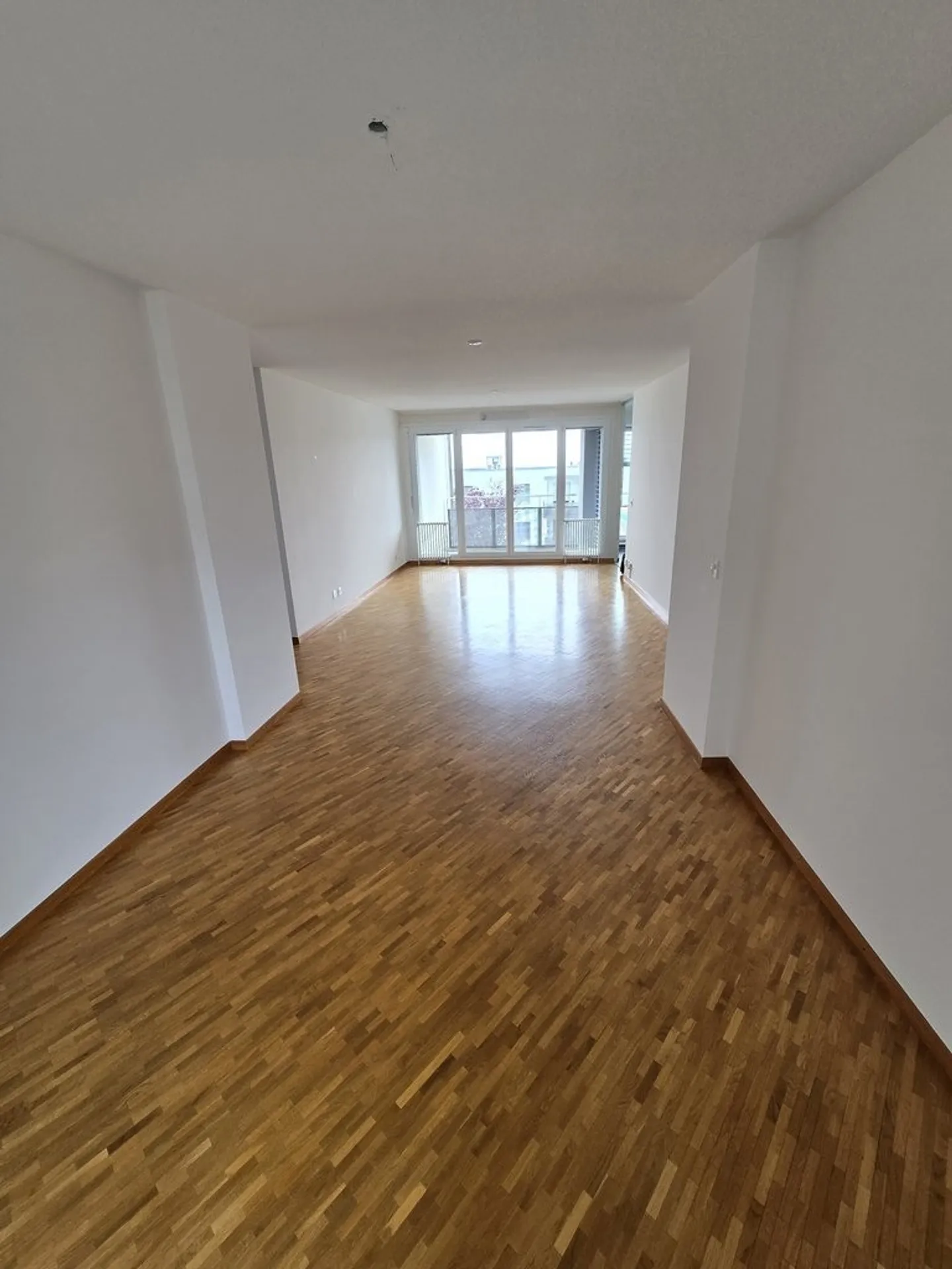 1ST NET RENT OFFERED - Housing located in a family neighborhood! - Photo 5 of 9