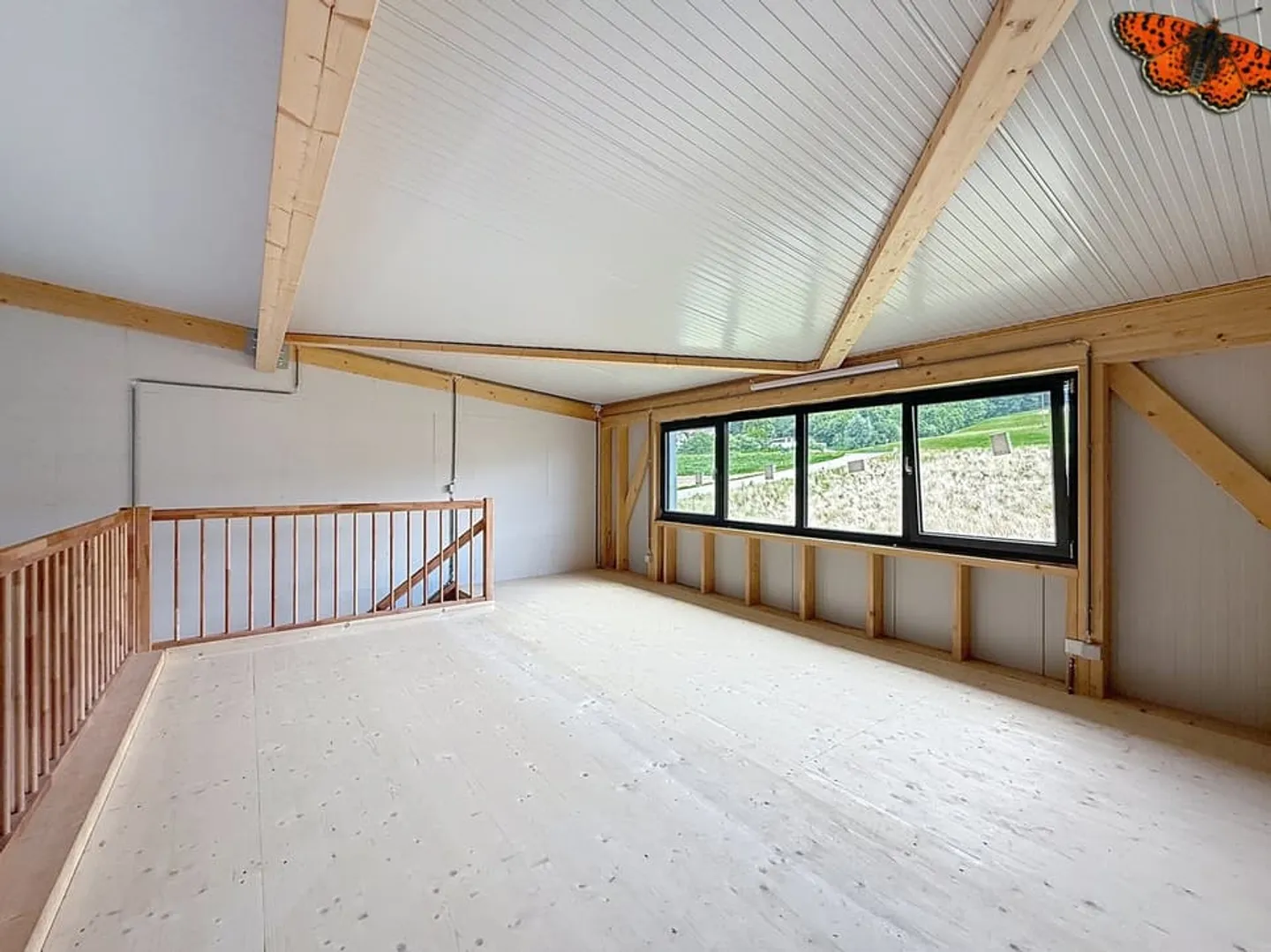 Deposit with office - Photo 4 of 10