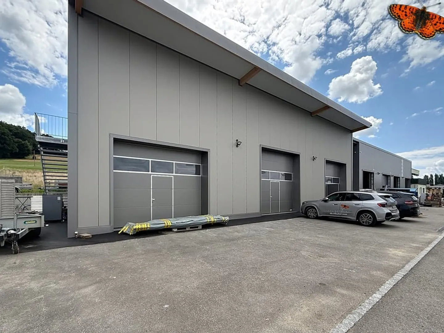 Deposit with office - Photo 6 of 10