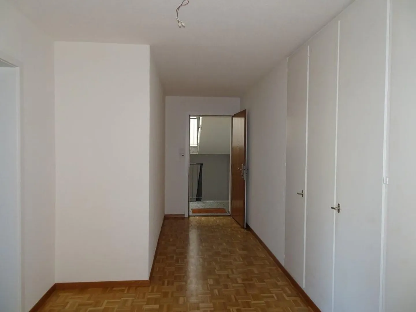 Vivere in una posizione tranquilla e centrale (limitato fino al 30.03.2028) - Foto 2 di 8