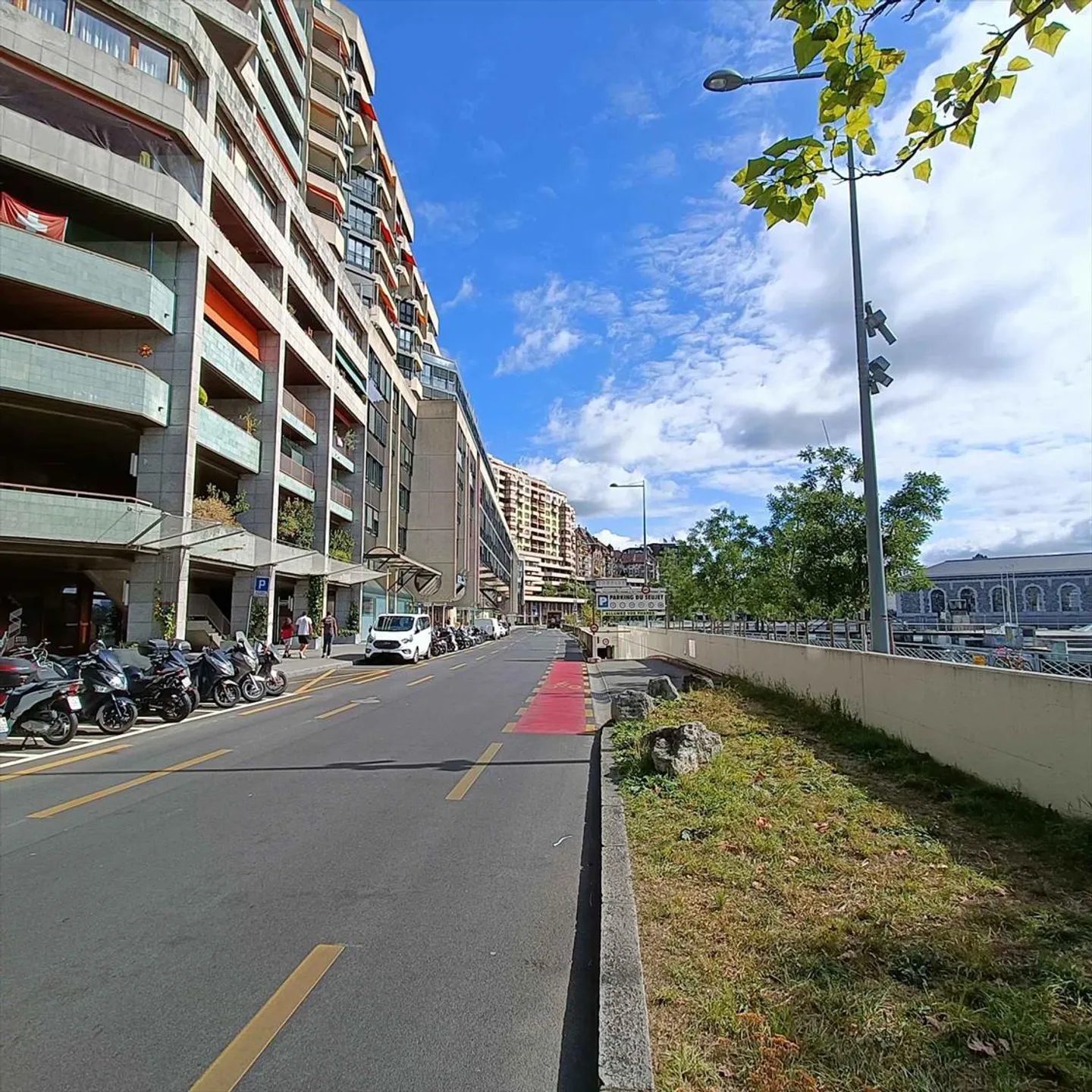 Place souterraine - Photo 3 sur 3
