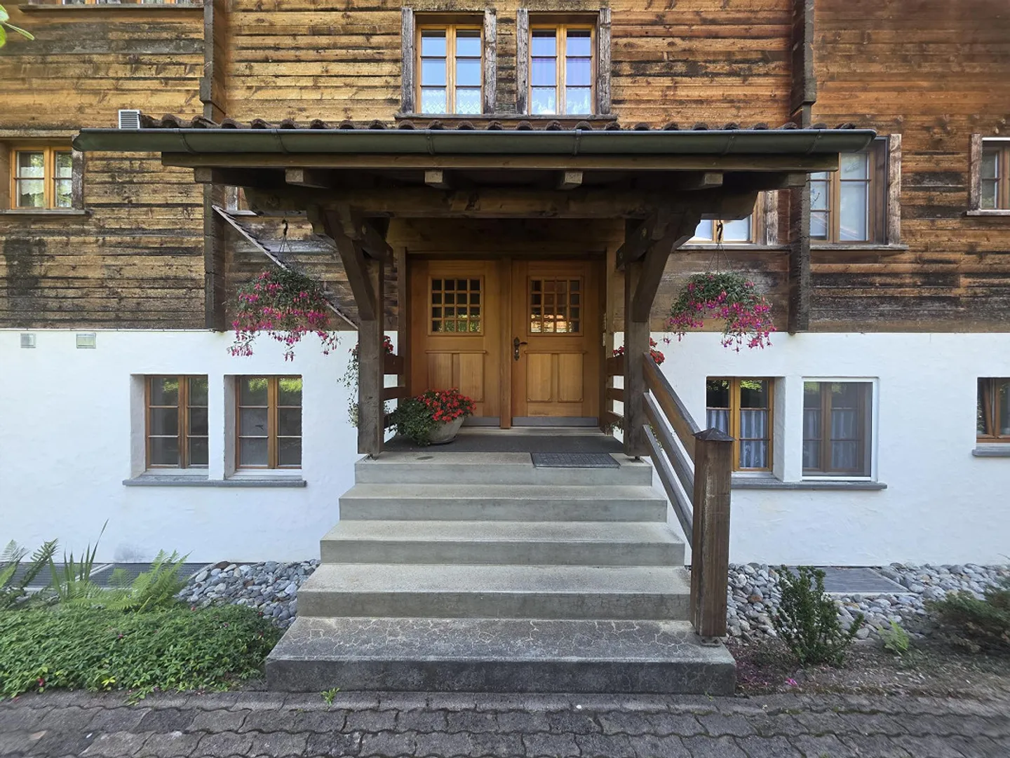 PRIMA UTILIZZO: Appartamento moderno come prima o seconda casa nel cuore dell'Oberland bernese - Foto 10 di 10